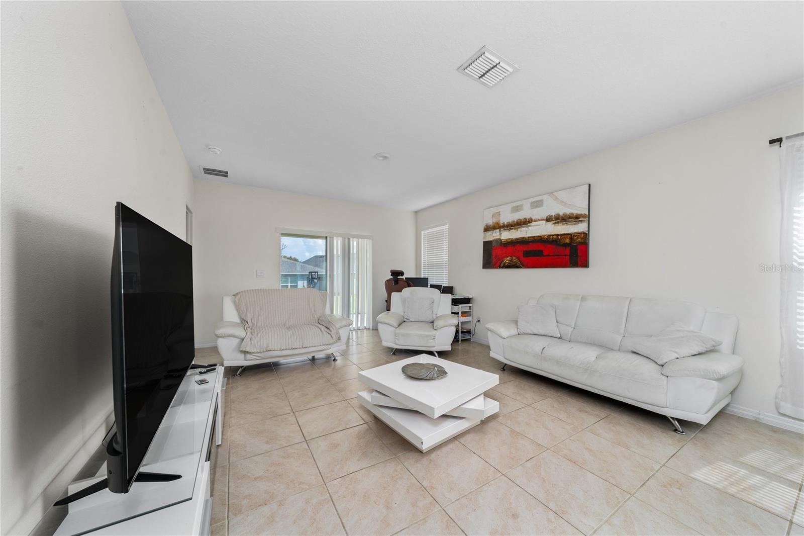 Image 8 of 21 For 1107 Cascade Drive