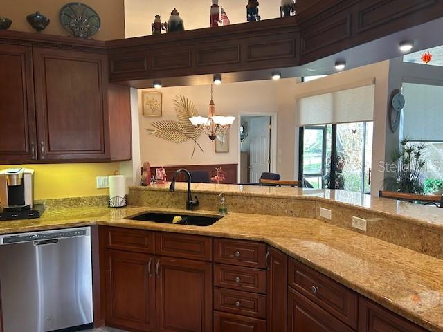 Image 5 of 23 For 1308 Lake Willisara Circle 12