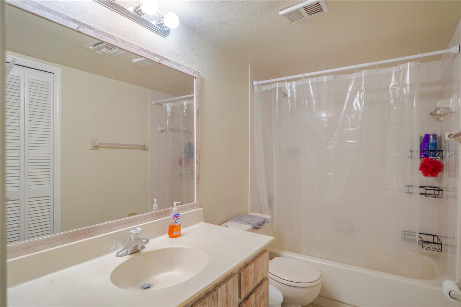 Image 18 of 38 For 4605 Gate Place 05