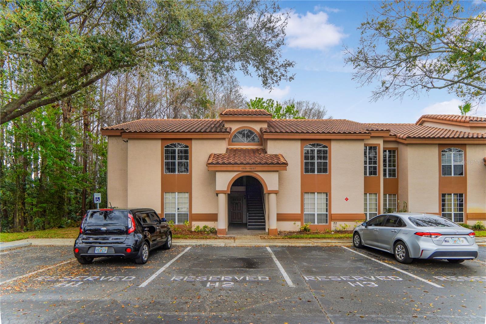 Image 2 of 38 For 4605 Gate Place 05