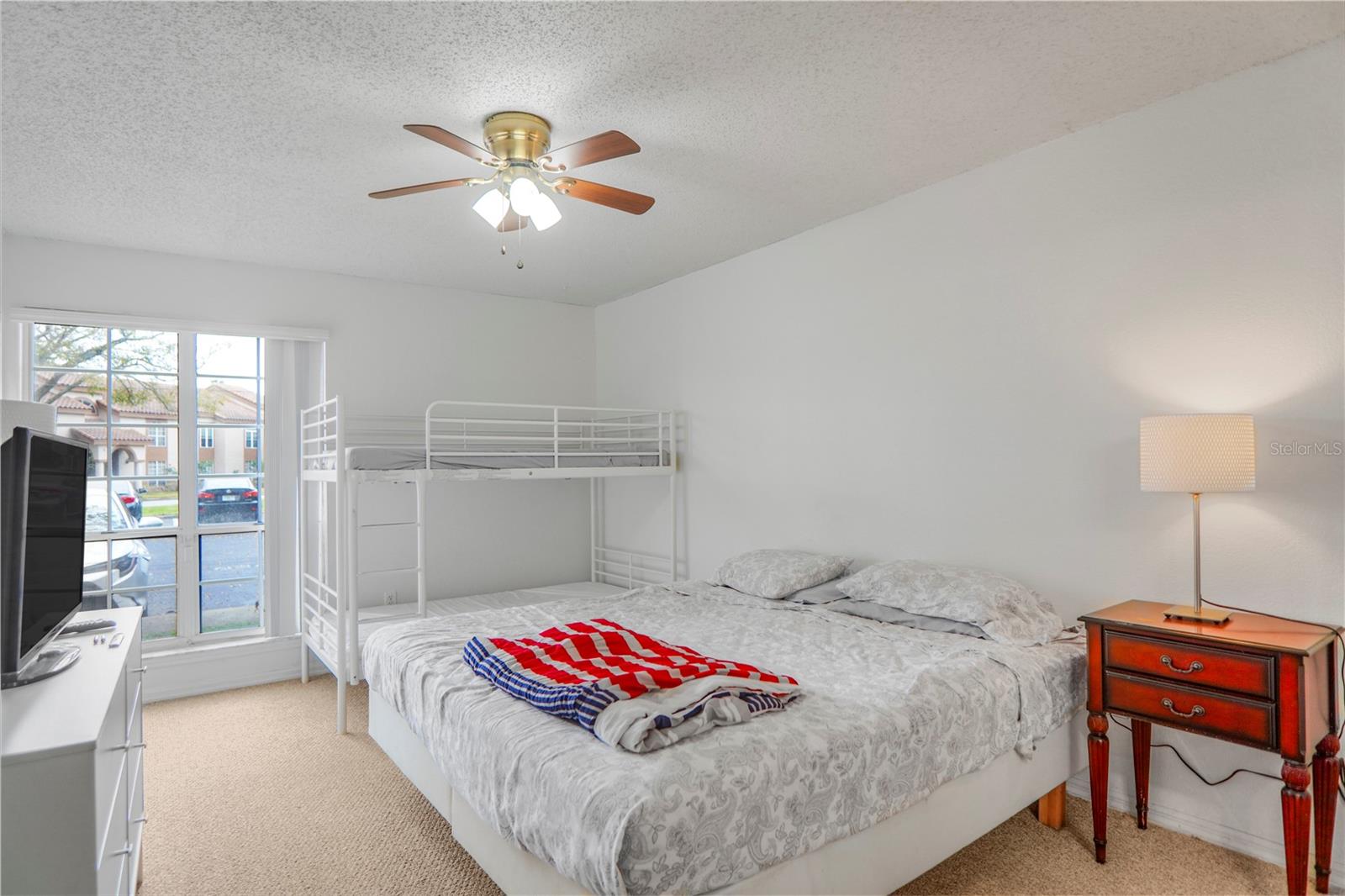 Image 21 of 38 For 4605 Gate Place 05