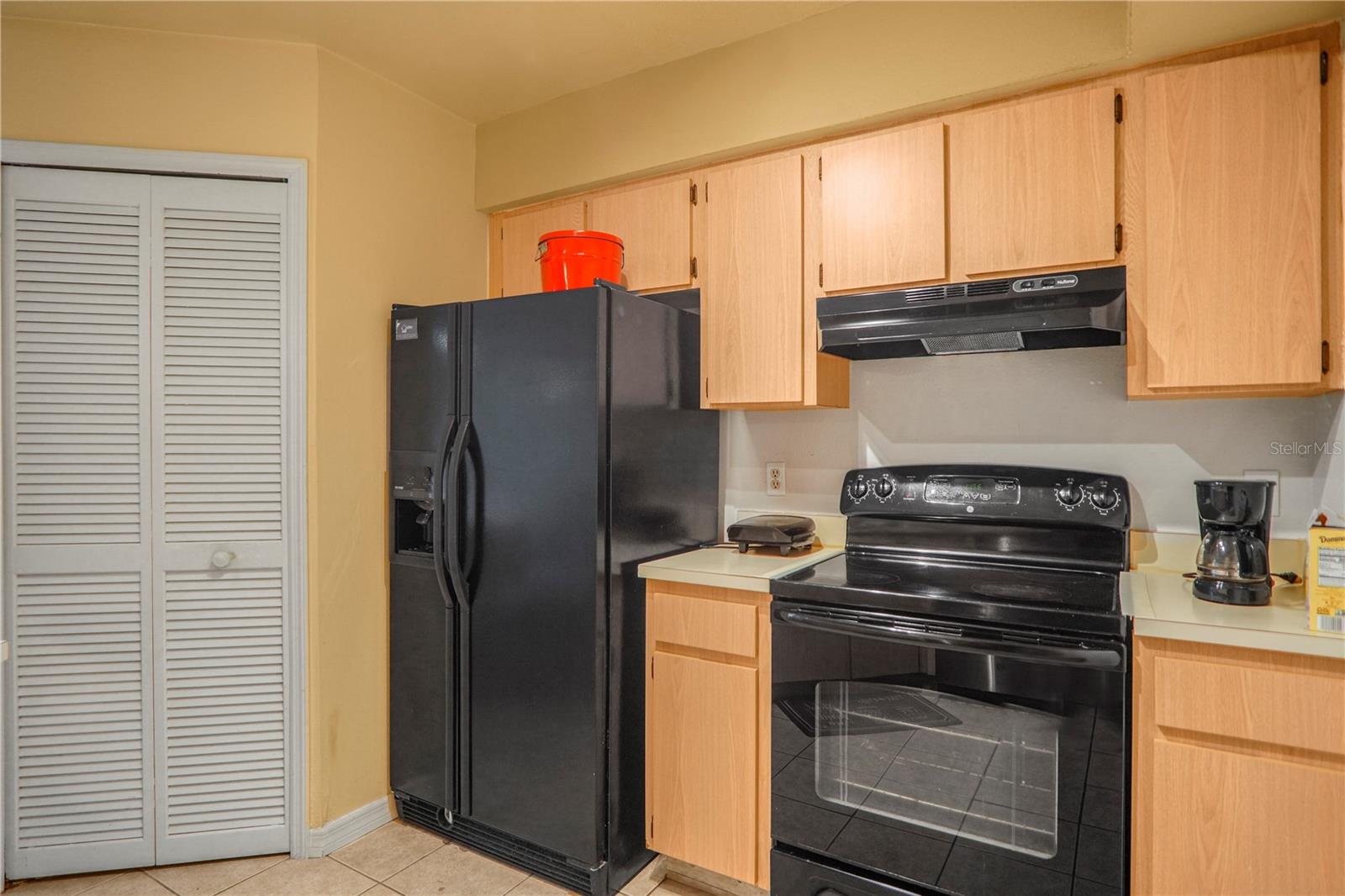 Image 8 of 38 For 4605 Gate Place 05