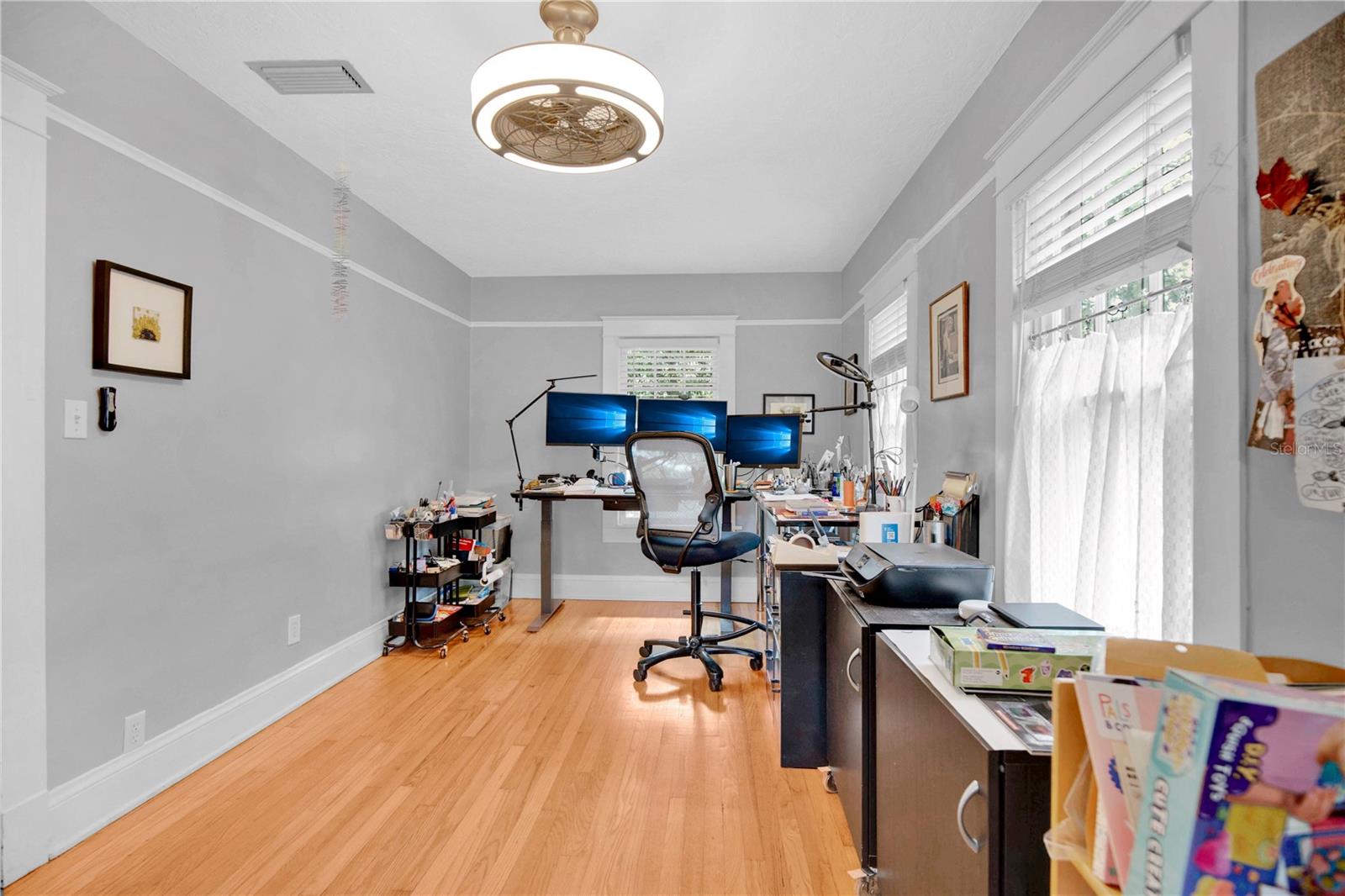 Image 22 of 30 For 1702 Magnolia Avenue