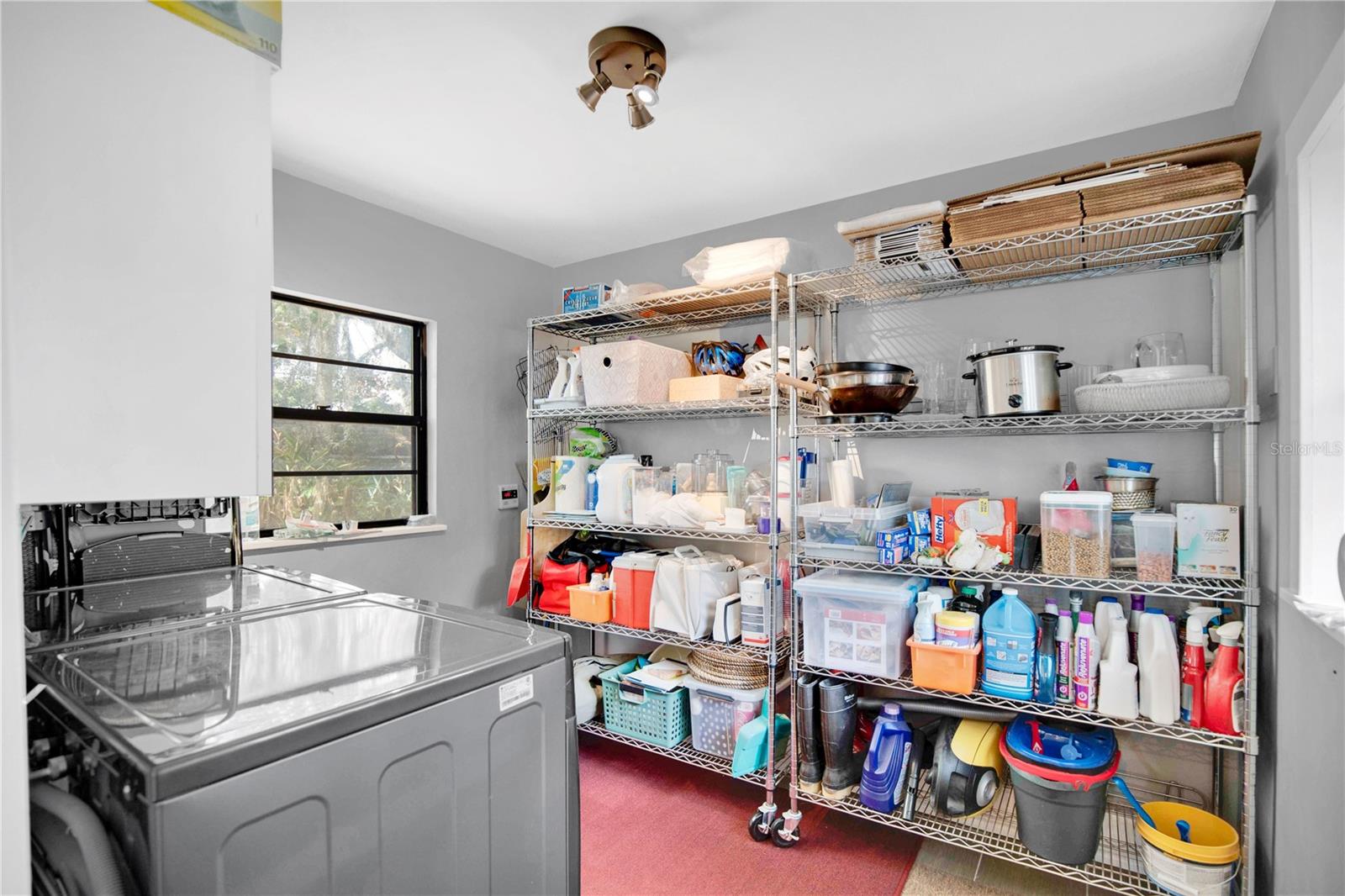 Image 23 of 30 For 1702 Magnolia Avenue