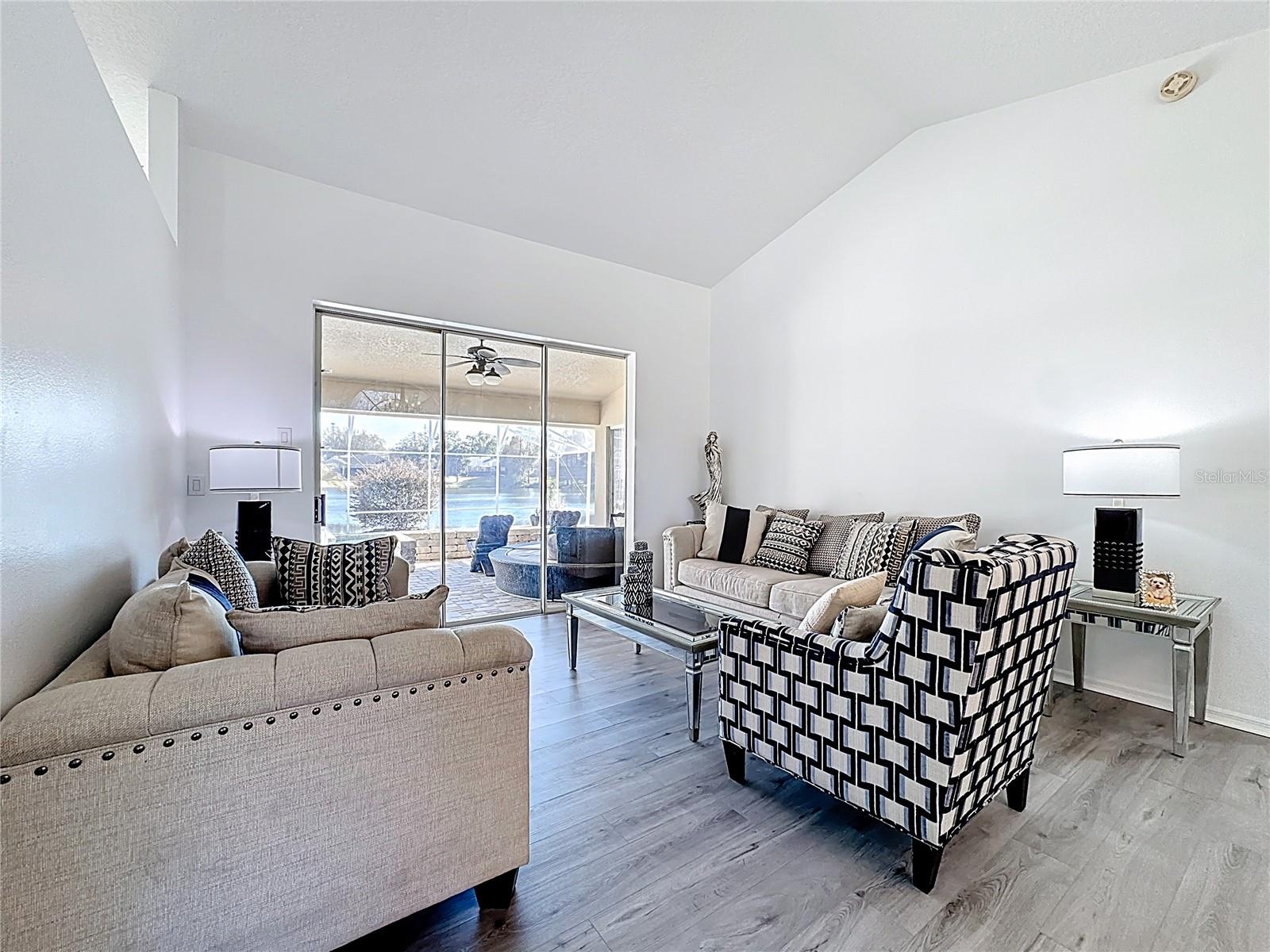 Image 12 of 61 For 1125 Almond Tree Circle