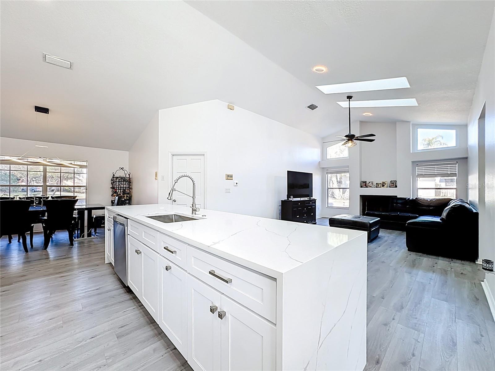 Image 26 of 61 For 1125 Almond Tree Circle