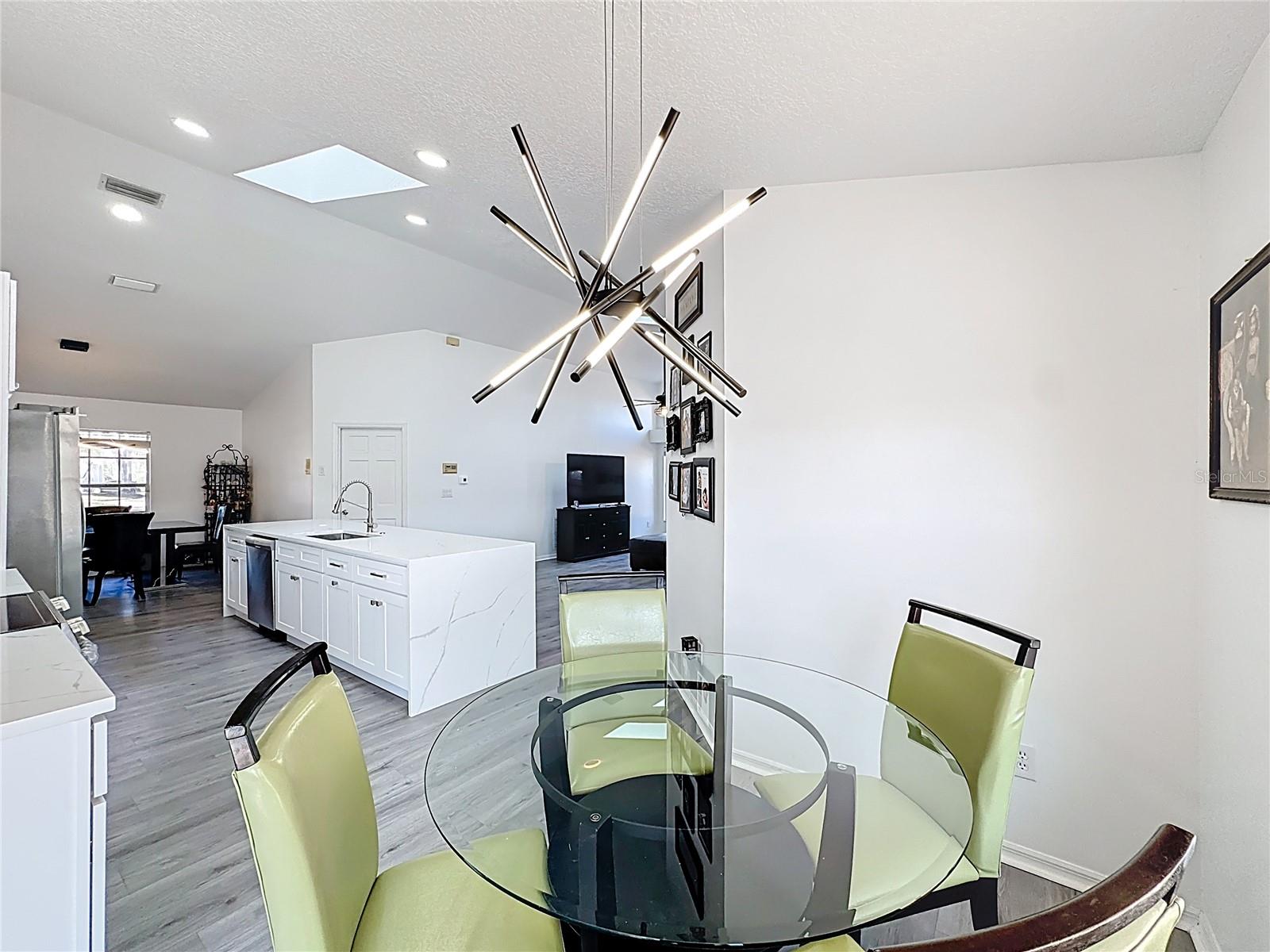 Image 29 of 61 For 1125 Almond Tree Circle