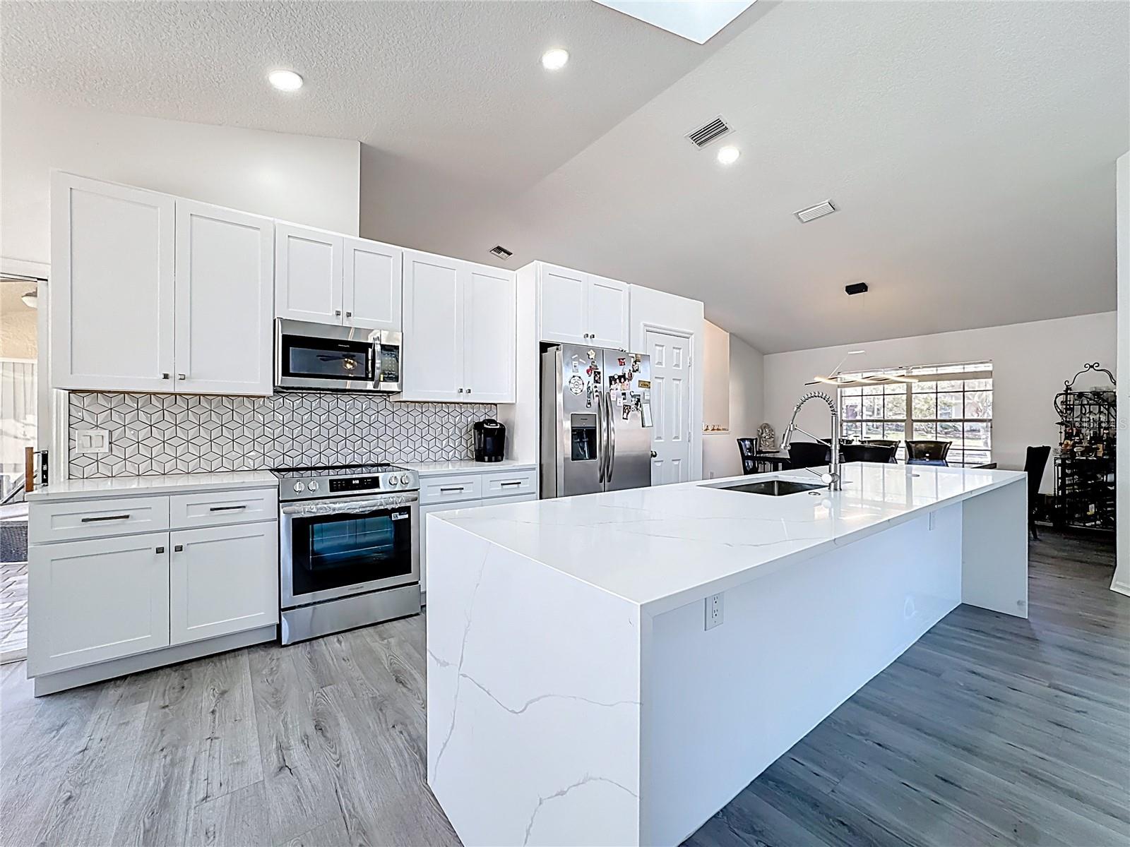 Image 30 of 61 For 1125 Almond Tree Circle