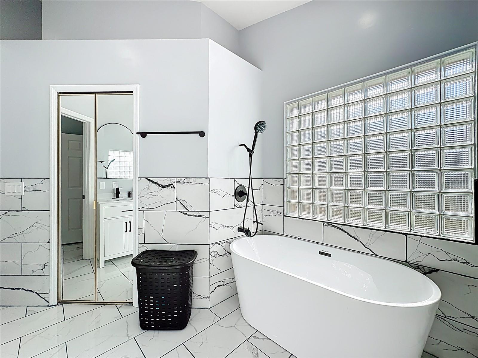 Image 45 of 61 For 1125 Almond Tree Circle