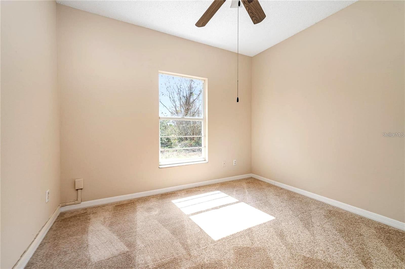 Image 14 of 17 For 7818 Country Run Parkway