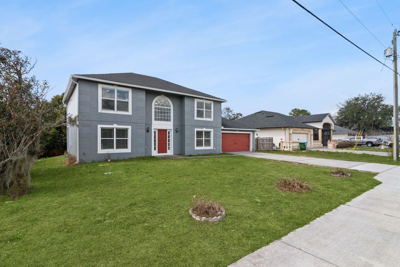 Image 2 of 45 For 2735 Howland Boulevard