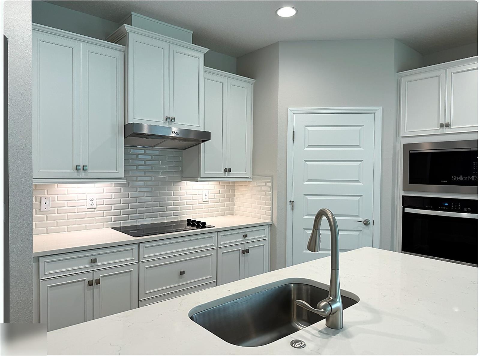 Image 3 of 37 For 18386 Oliver Twist Way