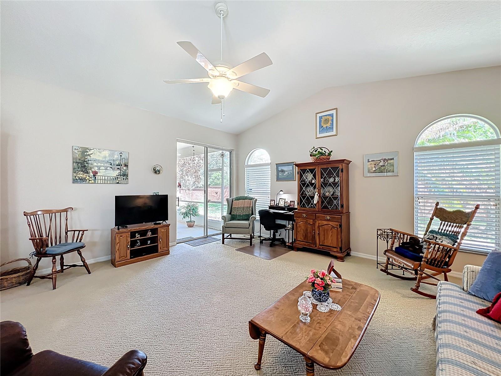 Image 8 of 20 For 4549 Seafarer Way