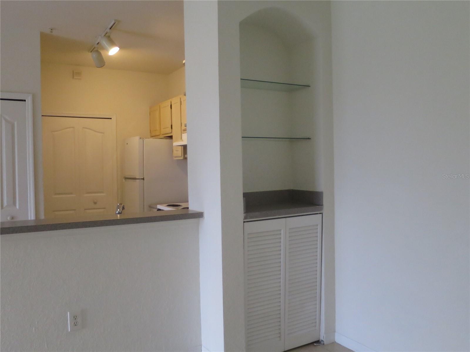 Image 15 of 41 For 8826 Dunes Court 208