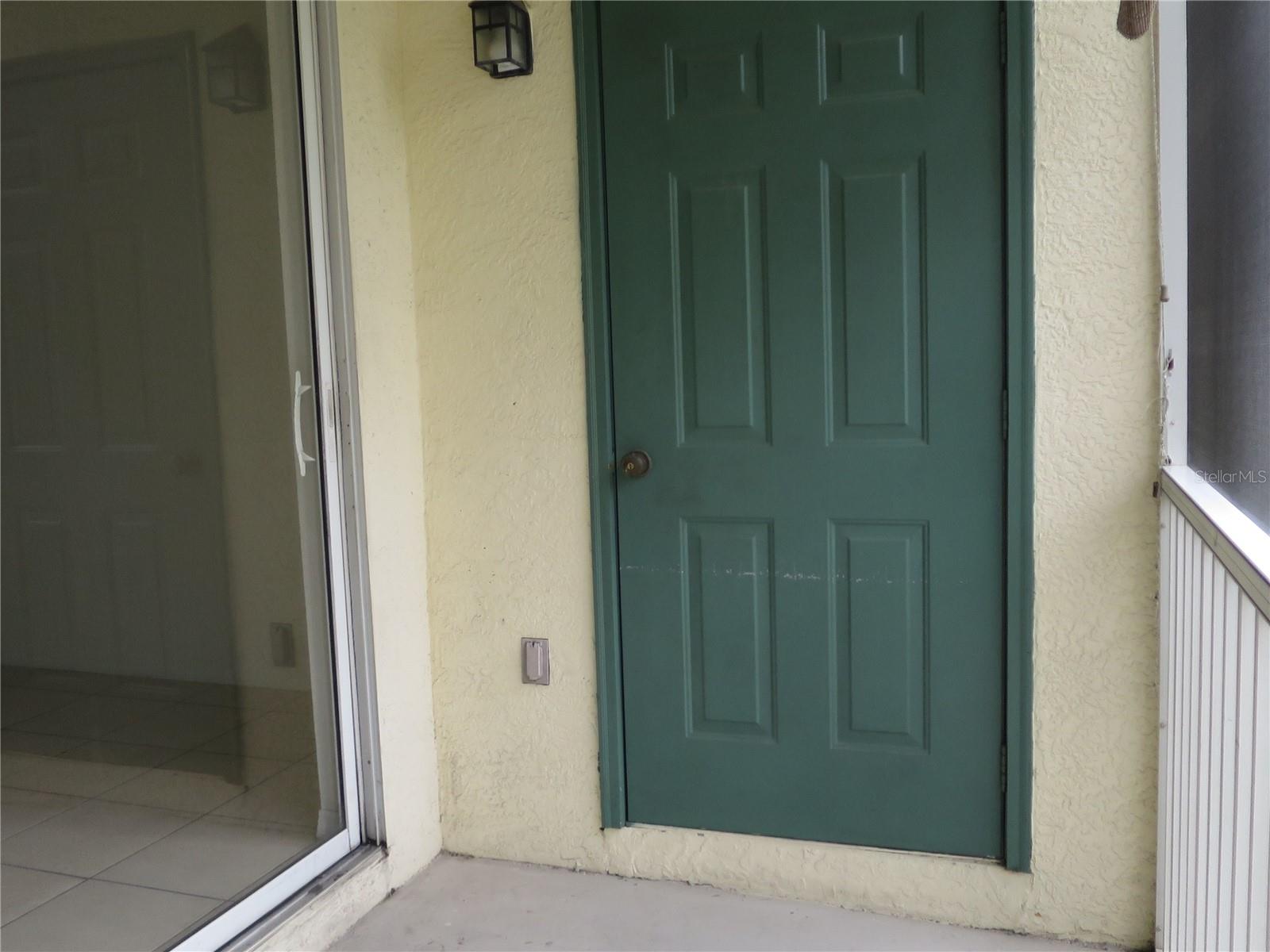 Image 22 of 41 For 8826 Dunes Court 208