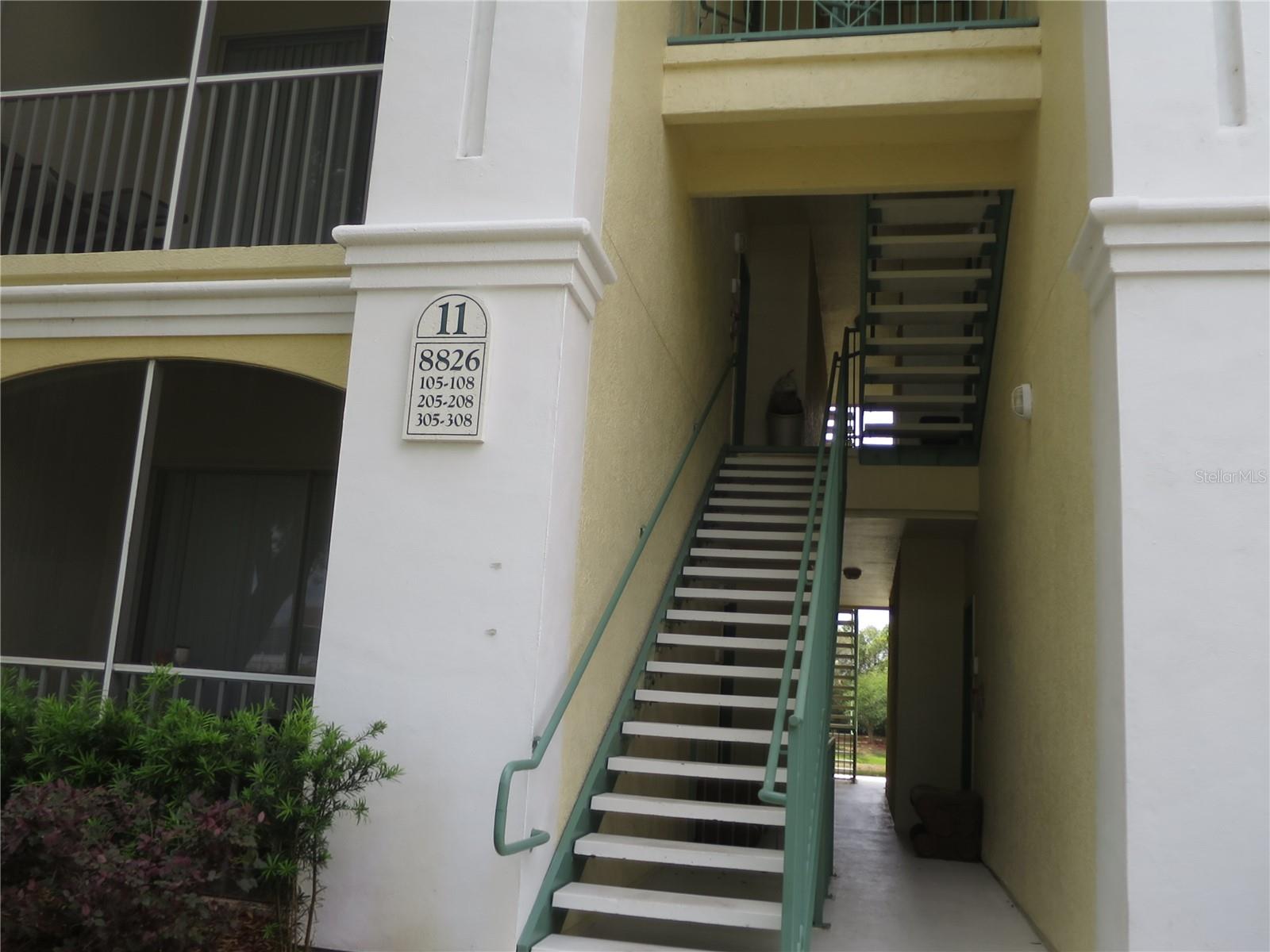 Image 7 of 41 For 8826 Dunes Court 208