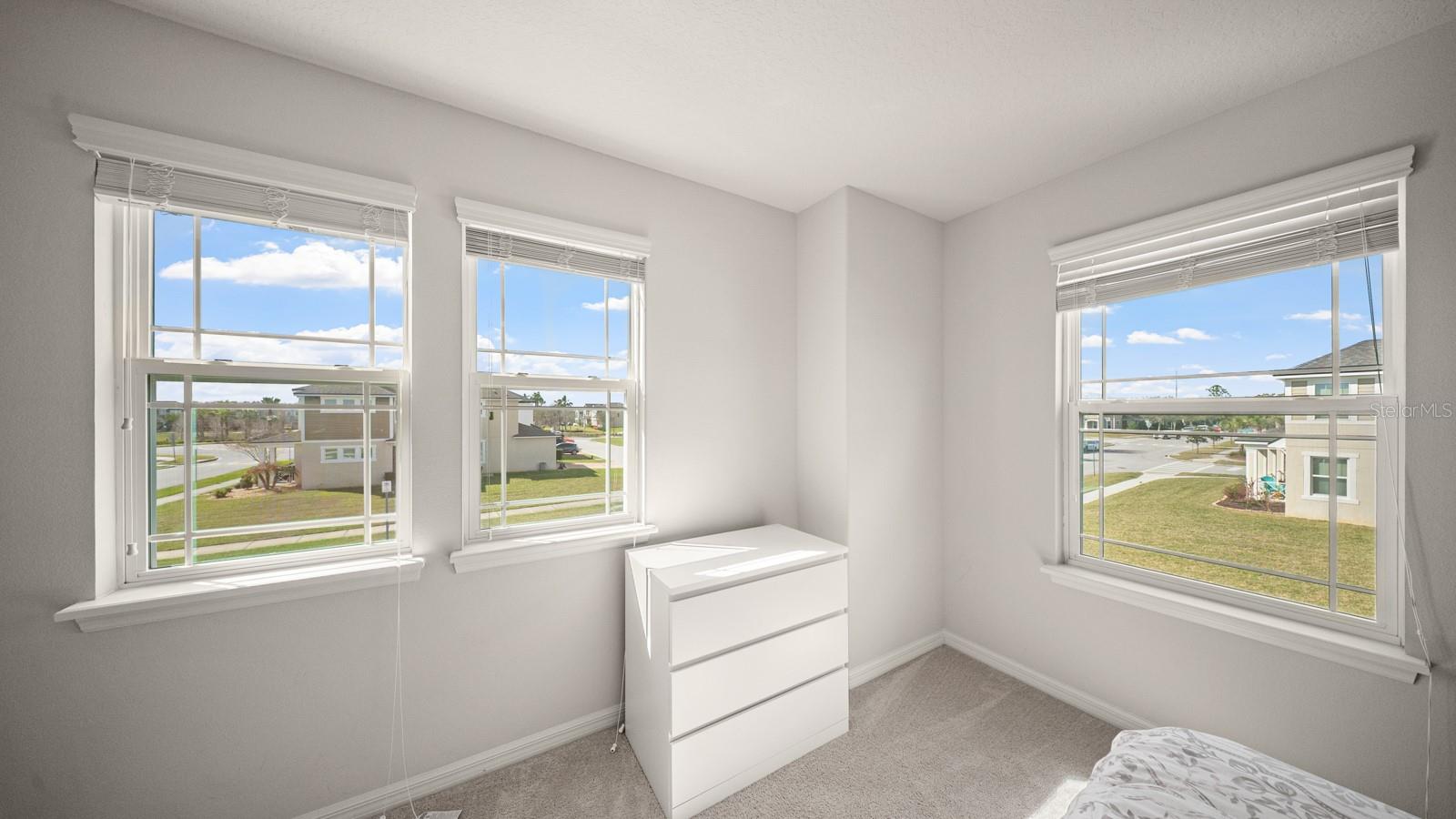 Image 25 of 44 For 2615 Rapollo Drive