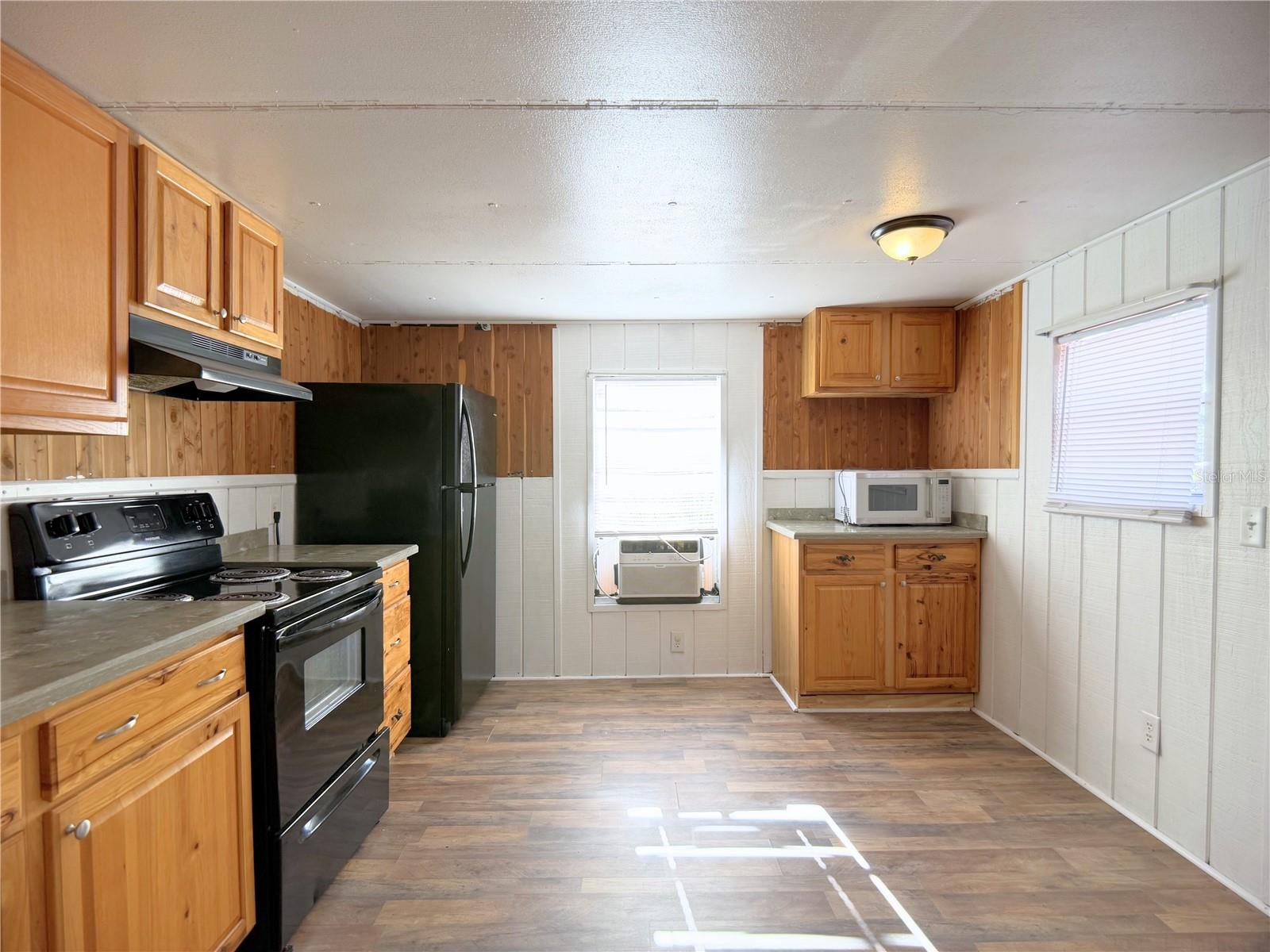 Image 10 of 16 For 18225 22nd Place