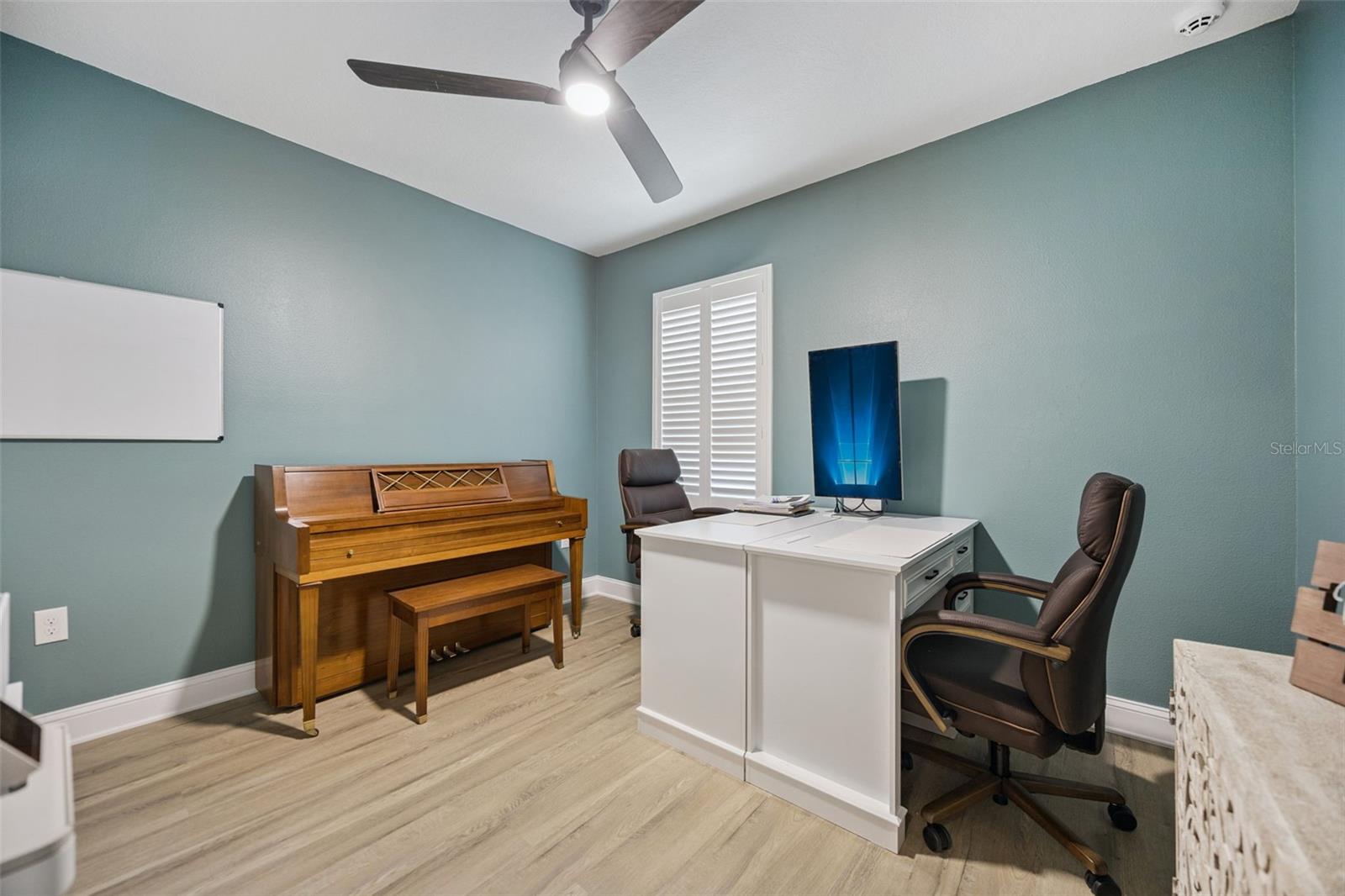 Image 14 of 46 For 3934 Centerville Way