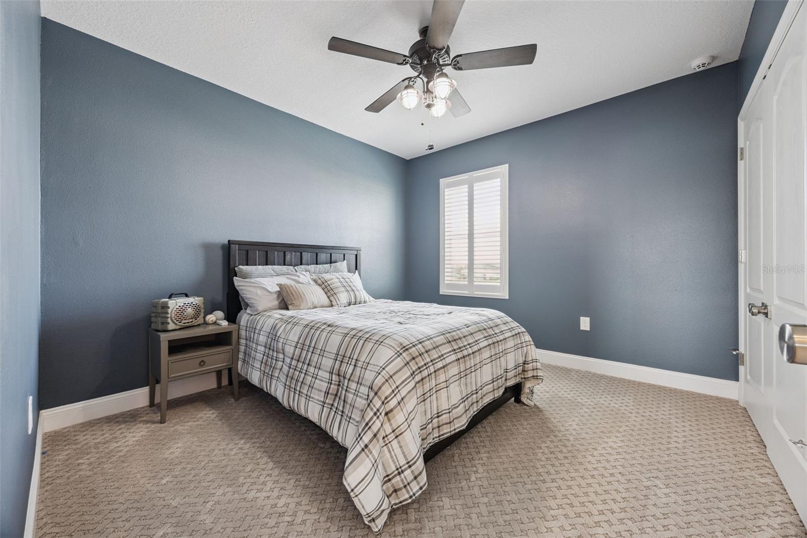 Image 23 of 46 For 3934 Centerville Way