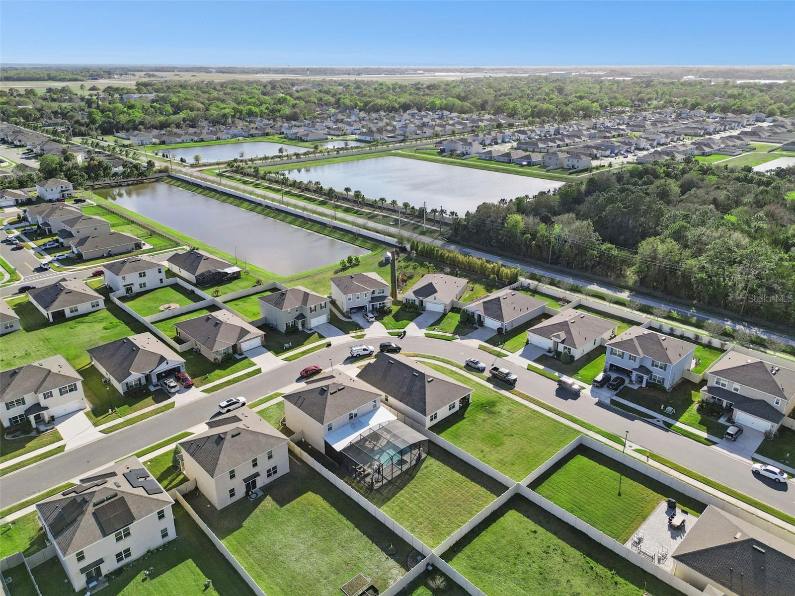 Image 40 of 46 For 3934 Centerville Way