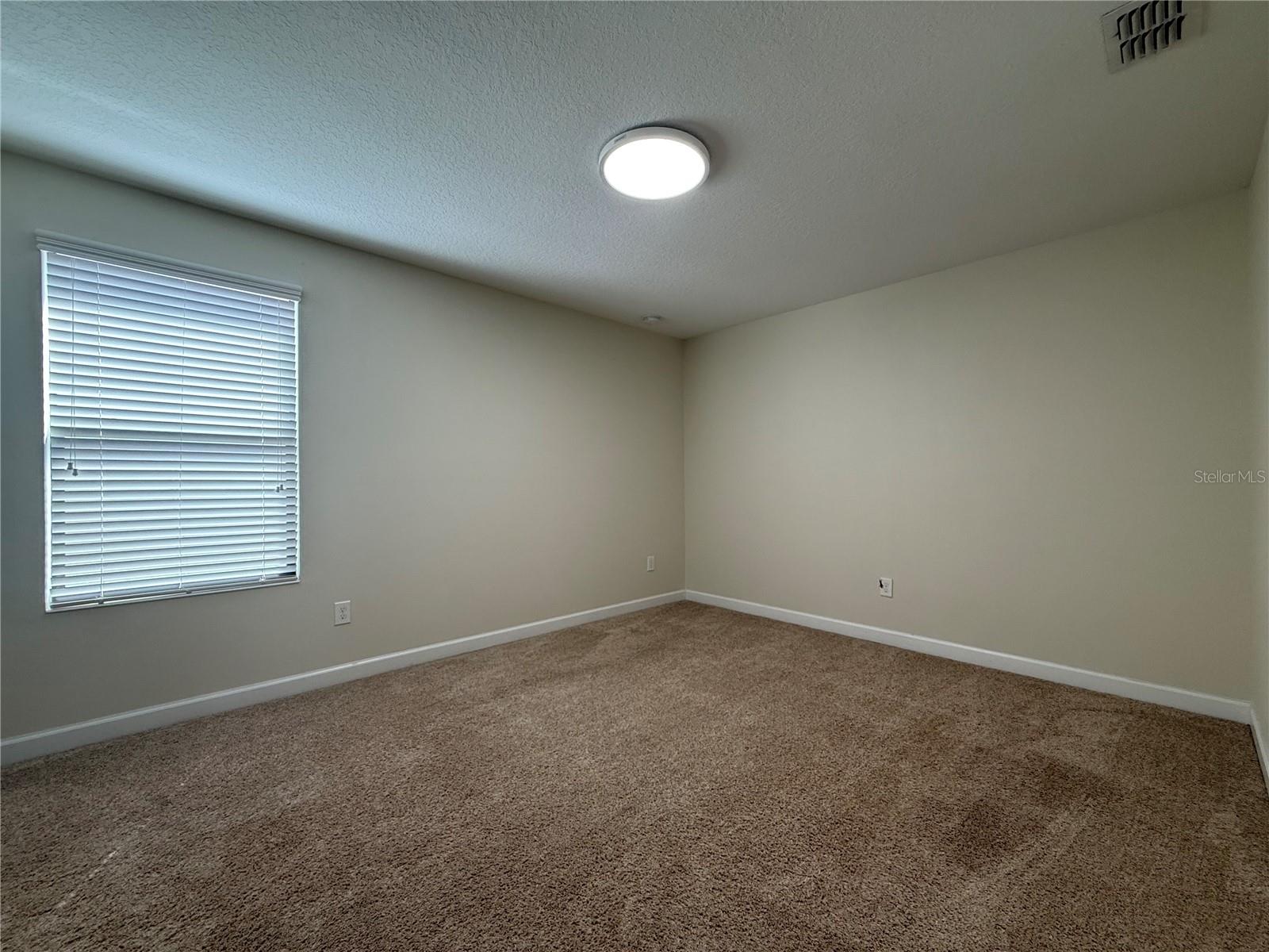 Image 15 of 19 For 7618 Loon Avenue