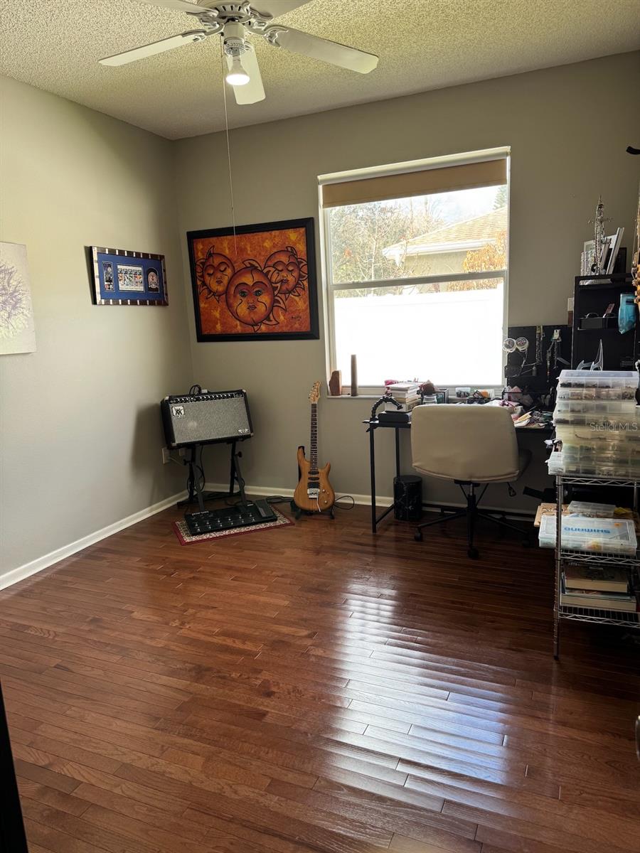 Image 21 of 37 For 18408 Bittern Avenue