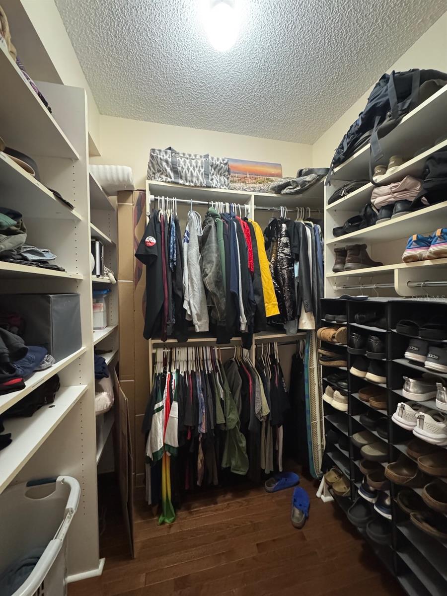 Image 25 of 37 For 18408 Bittern Avenue