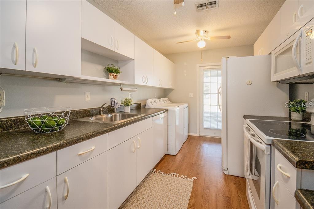 Image 10 of 21 For 361 Winter Ridge Boulevard 361