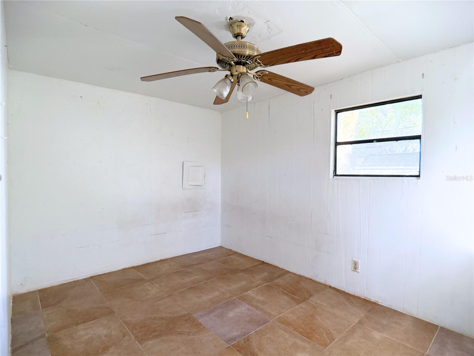 Image 14 of 18 For 18274 22nd Place