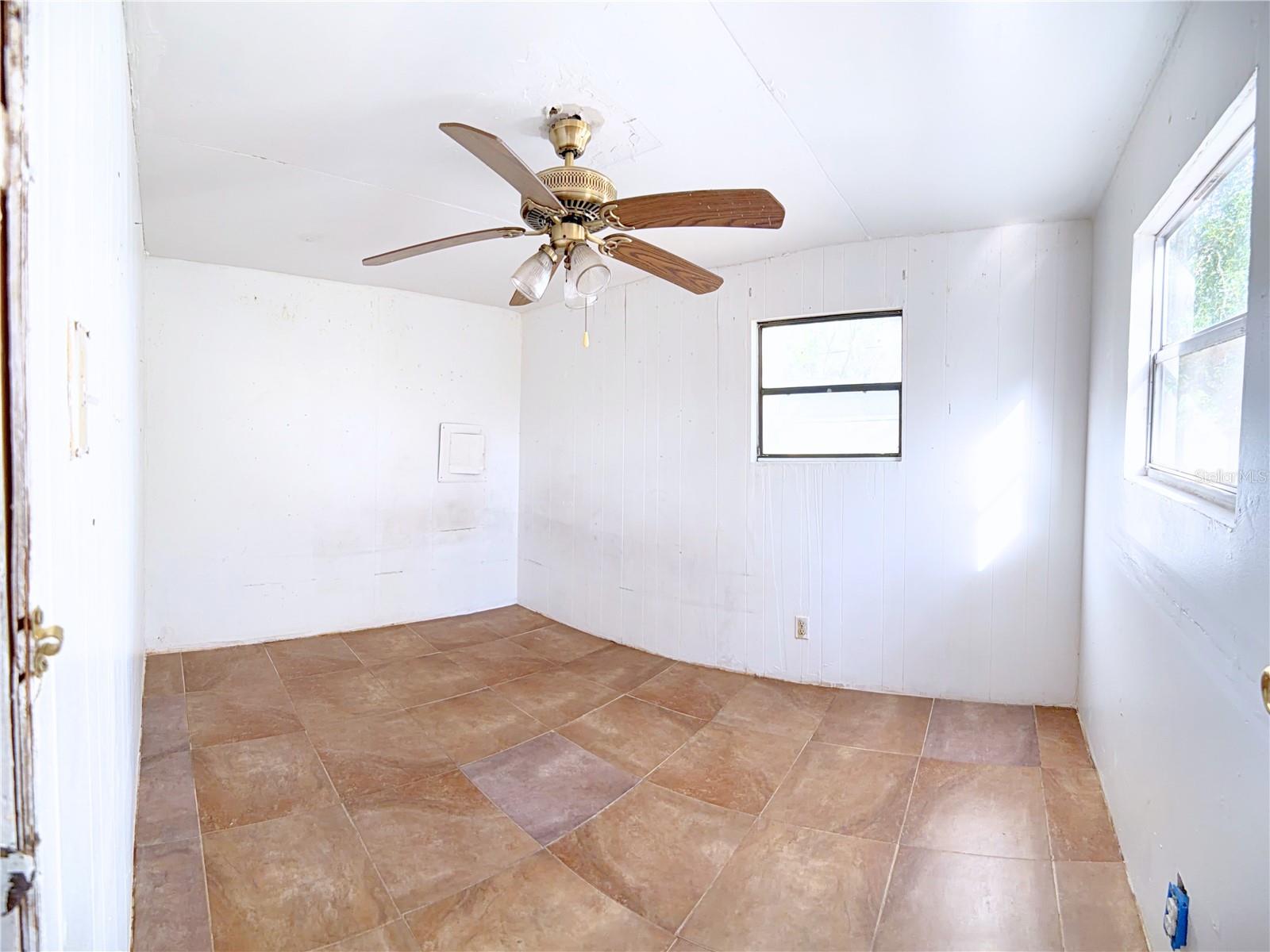 Image 15 of 18 For 18274 22nd Place