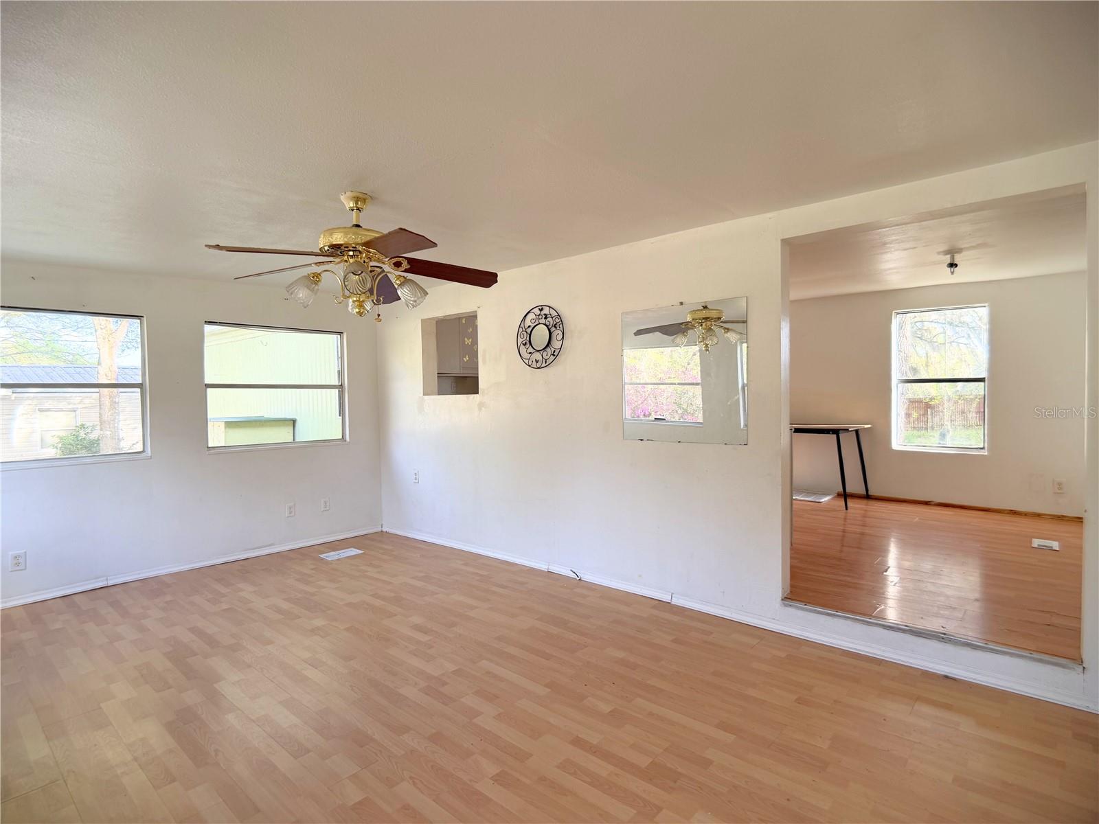 Image 5 of 18 For 18274 22nd Place