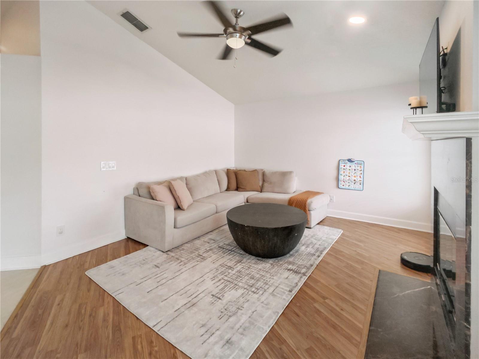 Image 15 of 22 For 12417 Bohannon Boulevard