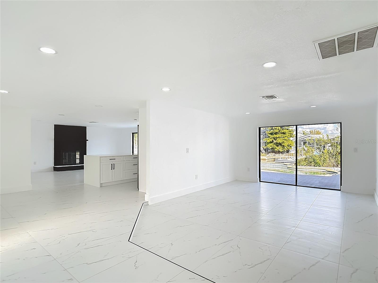 Image 10 of 61 For 9920 San Mateo Way