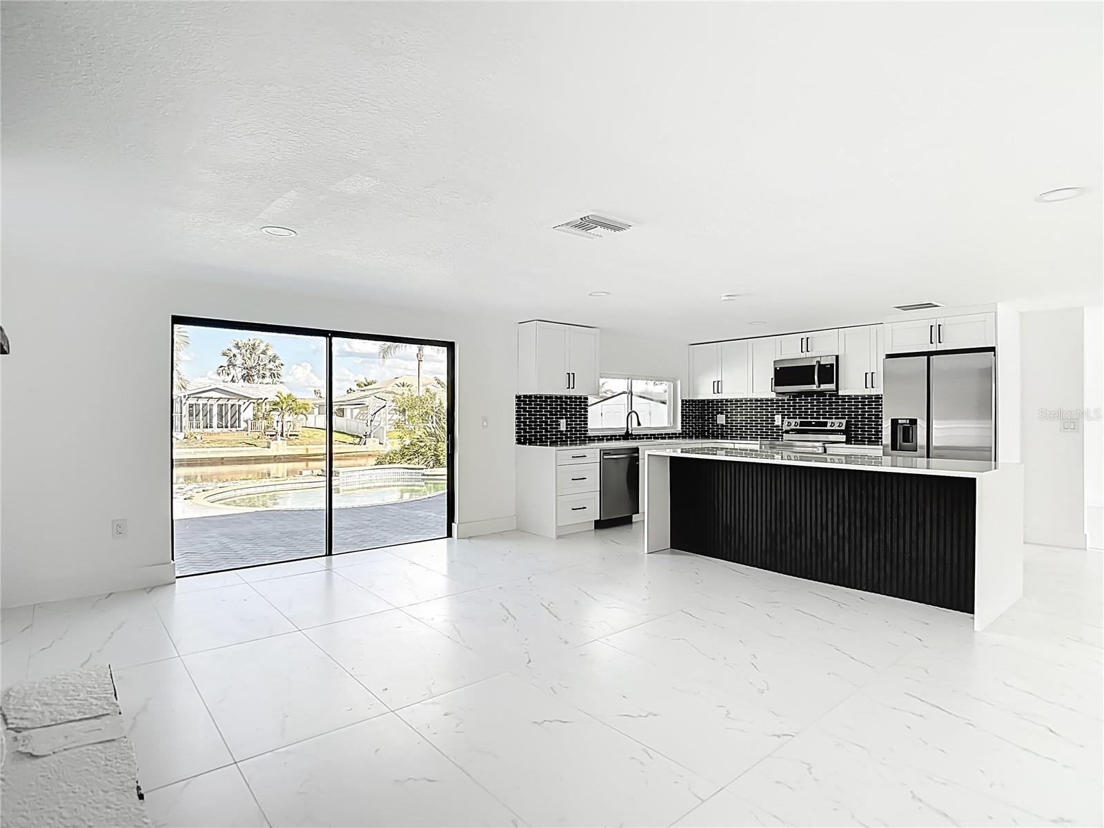 Image 13 of 61 For 9920 San Mateo Way