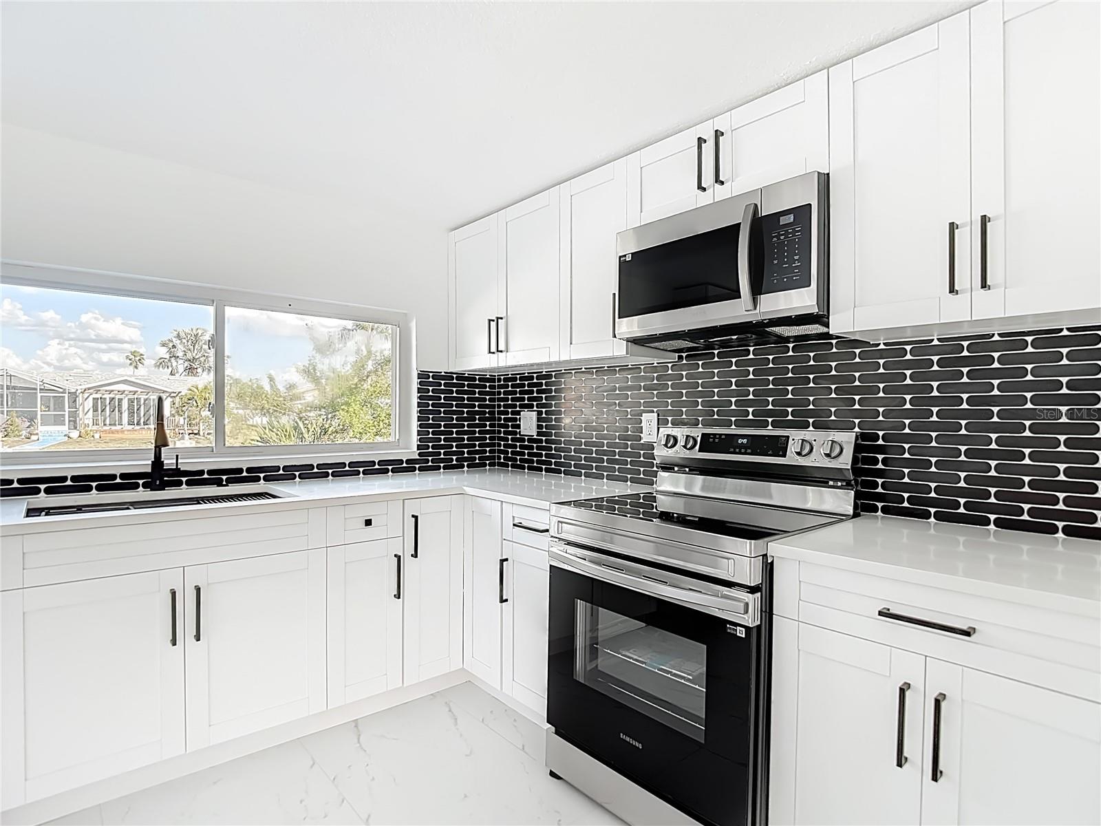 Image 15 of 61 For 9920 San Mateo Way