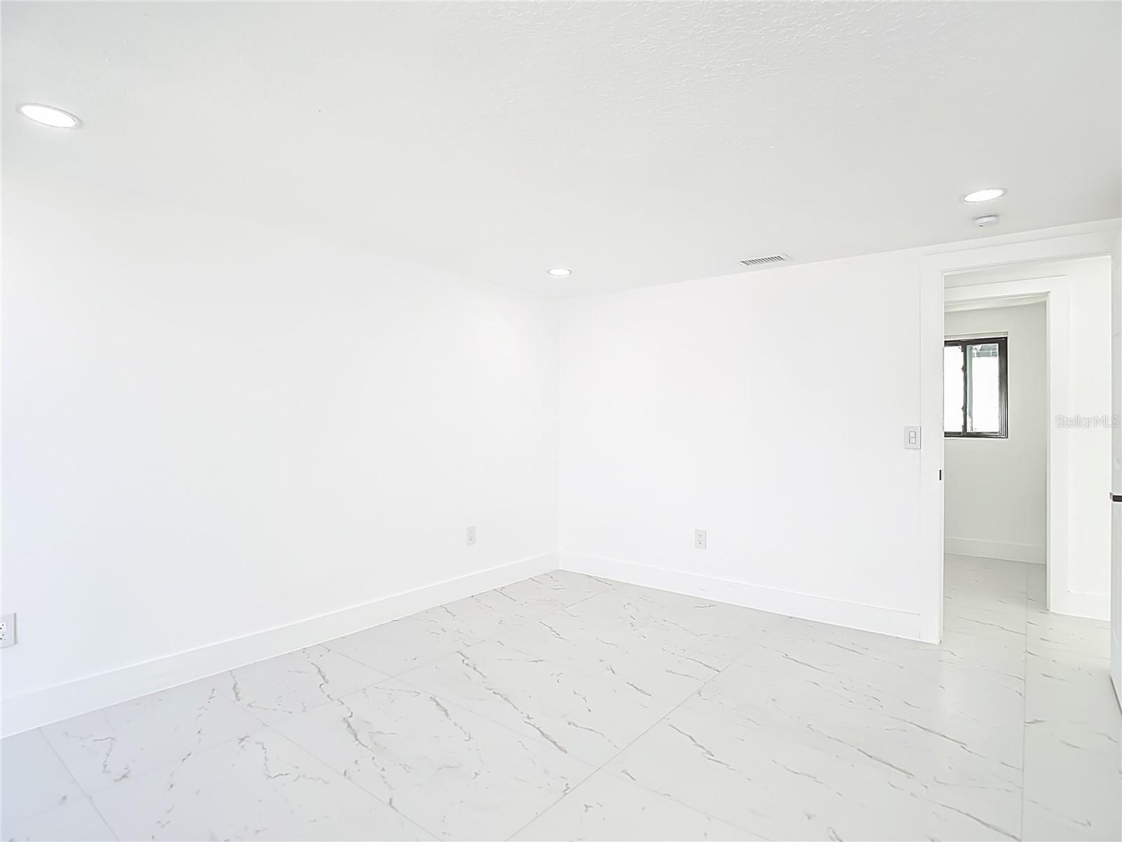 Image 25 of 61 For 9920 San Mateo Way