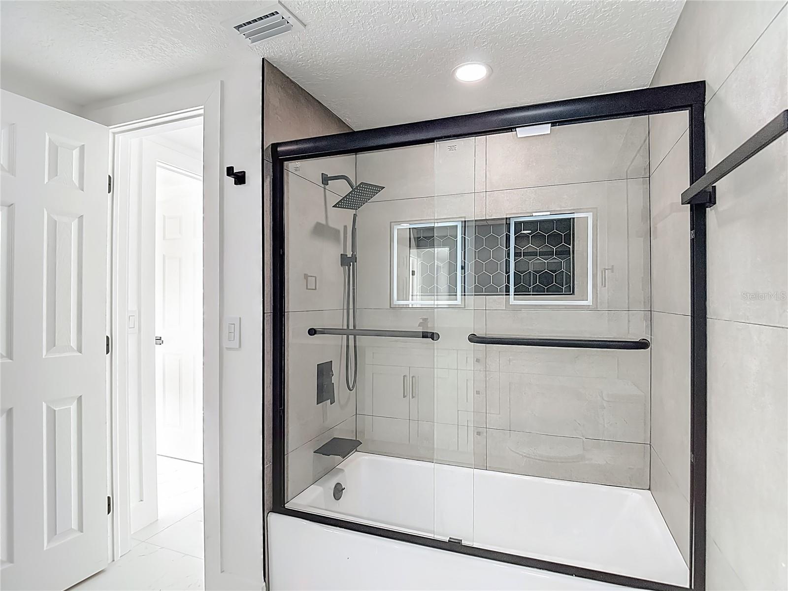 Image 28 of 61 For 9920 San Mateo Way