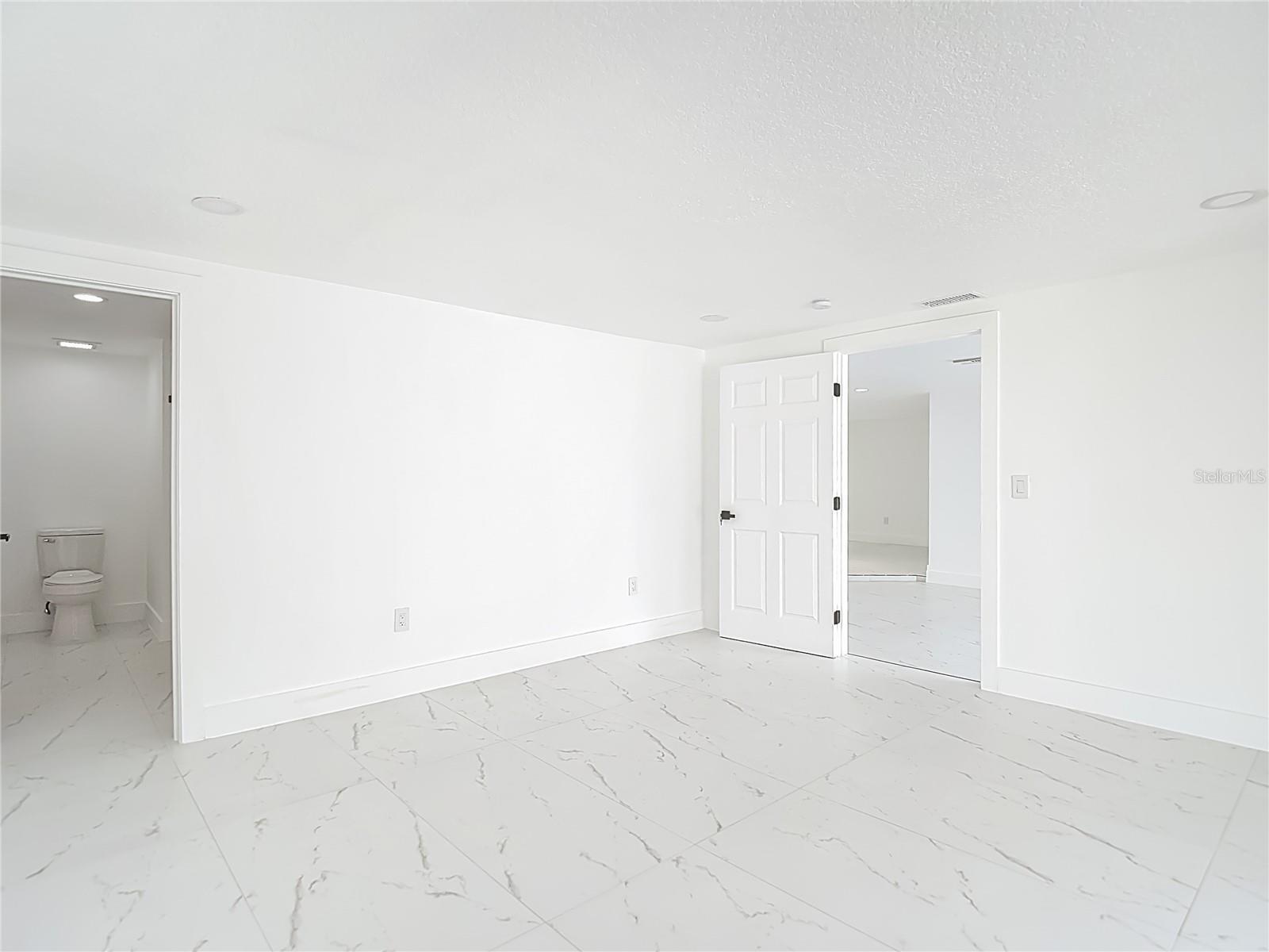 Image 35 of 61 For 9920 San Mateo Way