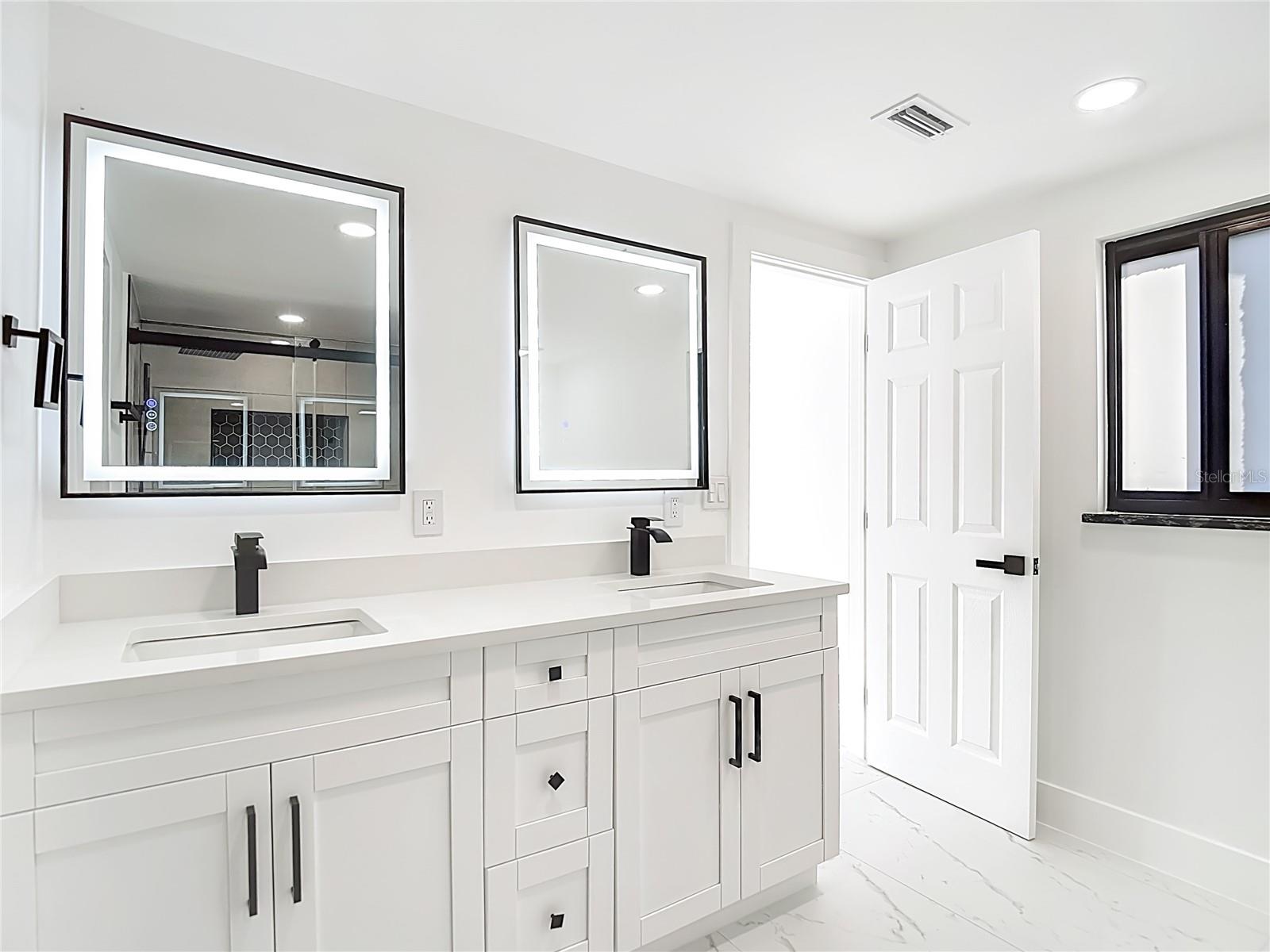 Image 39 of 61 For 9920 San Mateo Way