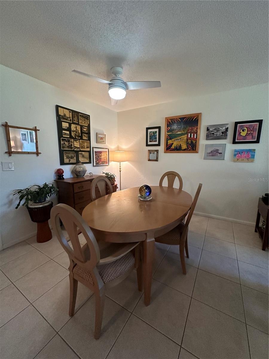 Image 4 of 46 For 3800 Saxon Drive B13