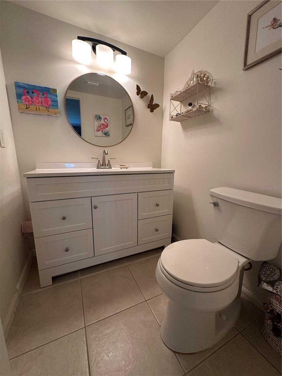 Image 8 of 46 For 3800 Saxon Drive B13