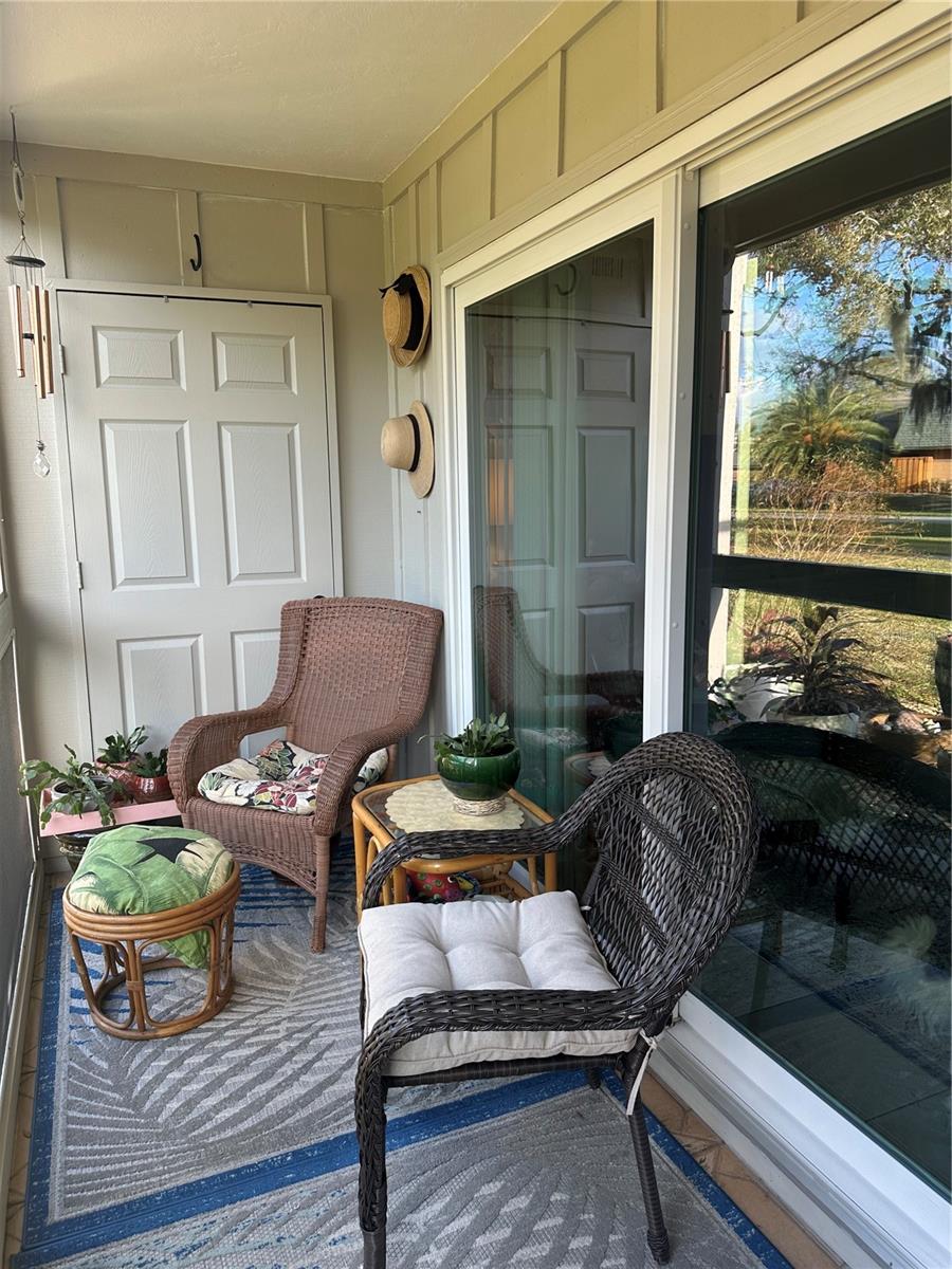 Image 9 of 46 For 3800 Saxon Drive B13