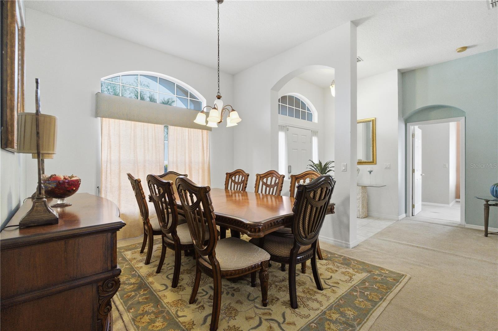 Image 17 of 35 For 2742 Patrician Circle