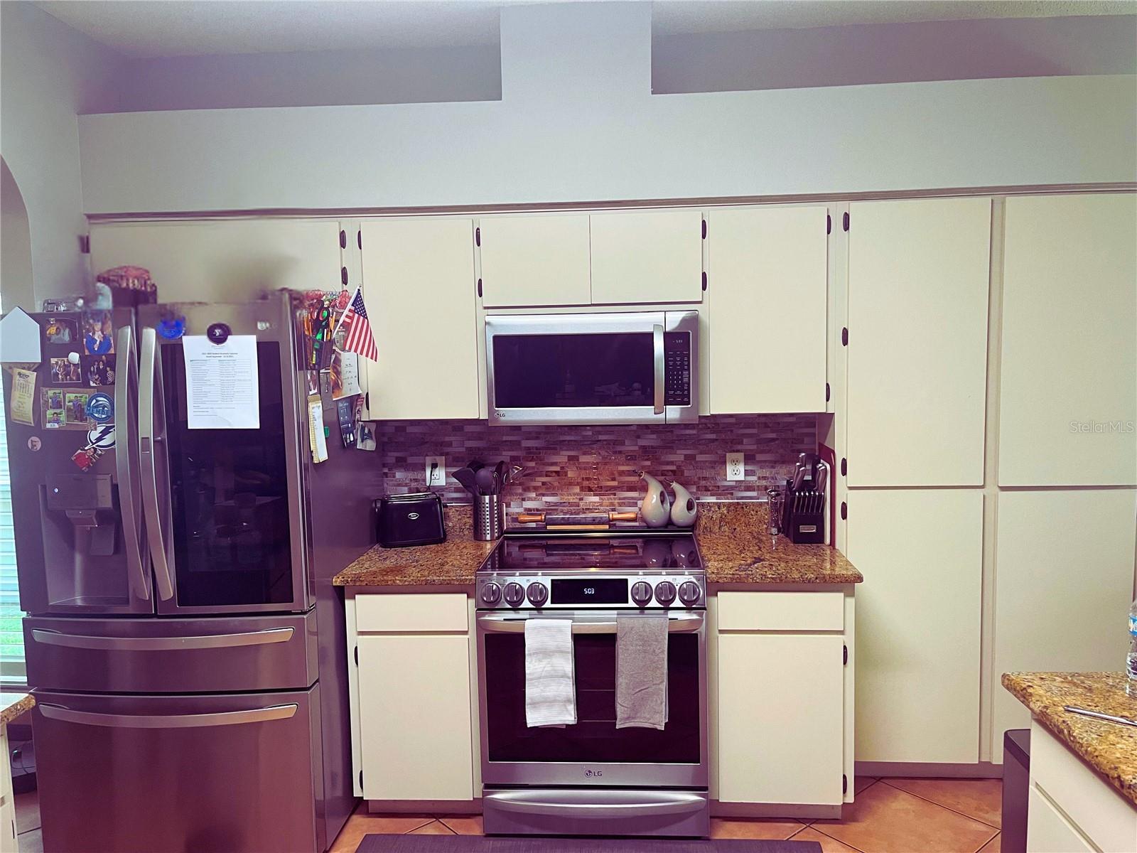 Image 10 of 41 For 8714 Imperial Court