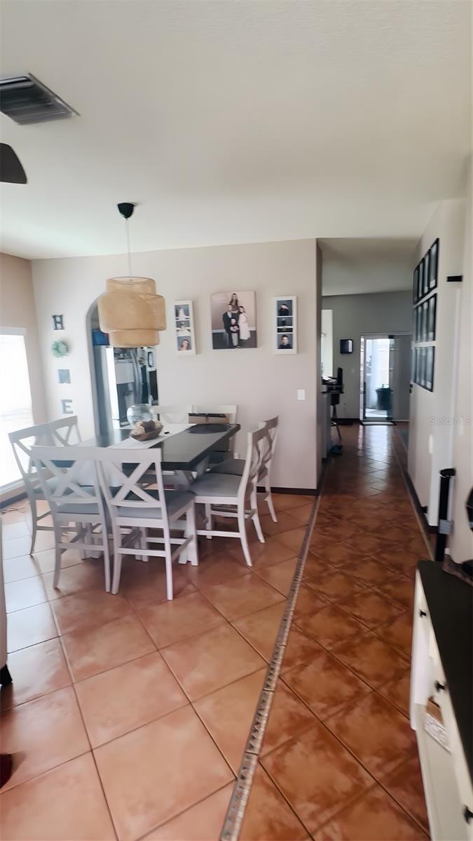 Image 5 of 41 For 8714 Imperial Court