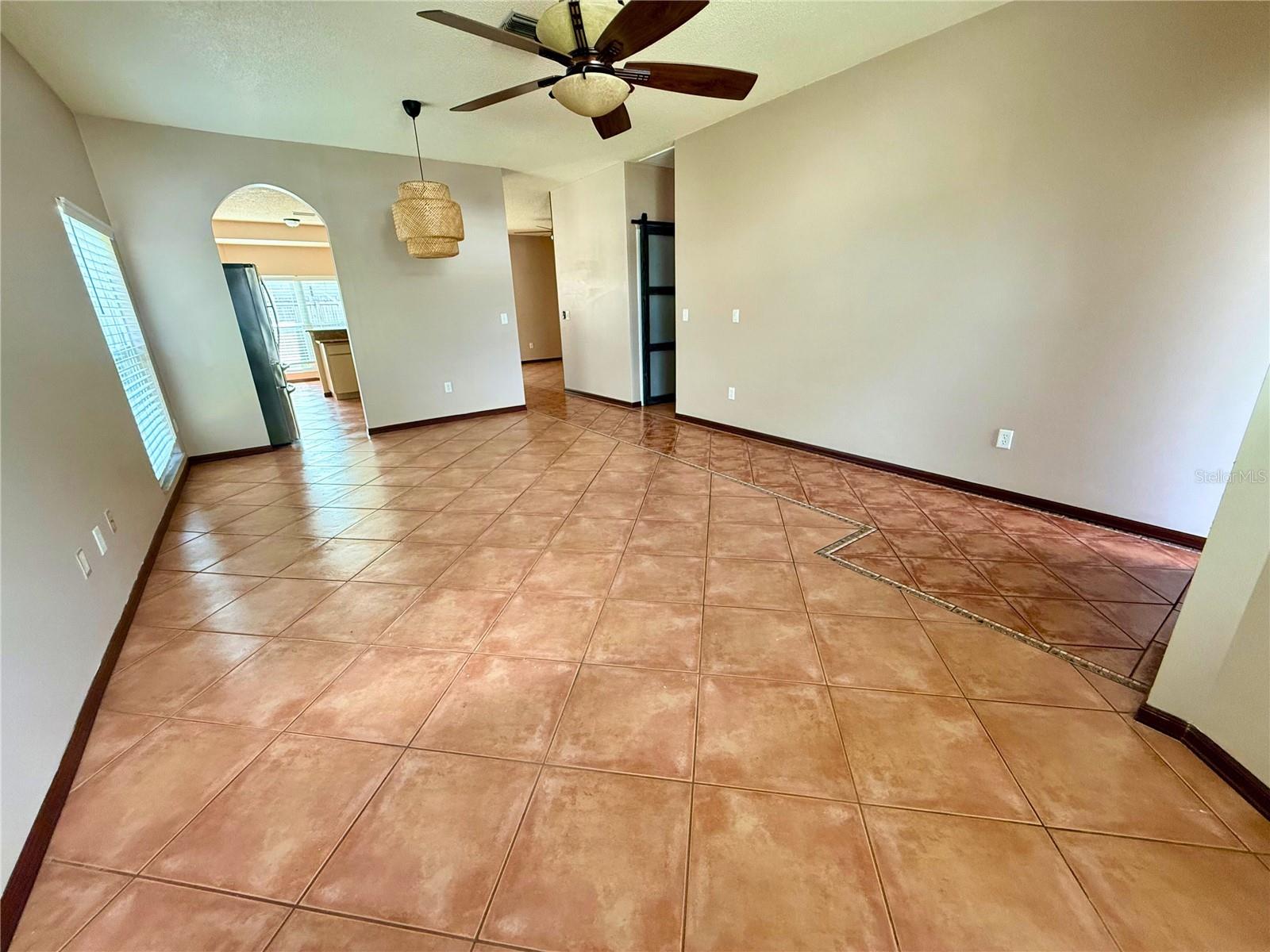 Image 7 of 41 For 8714 Imperial Court