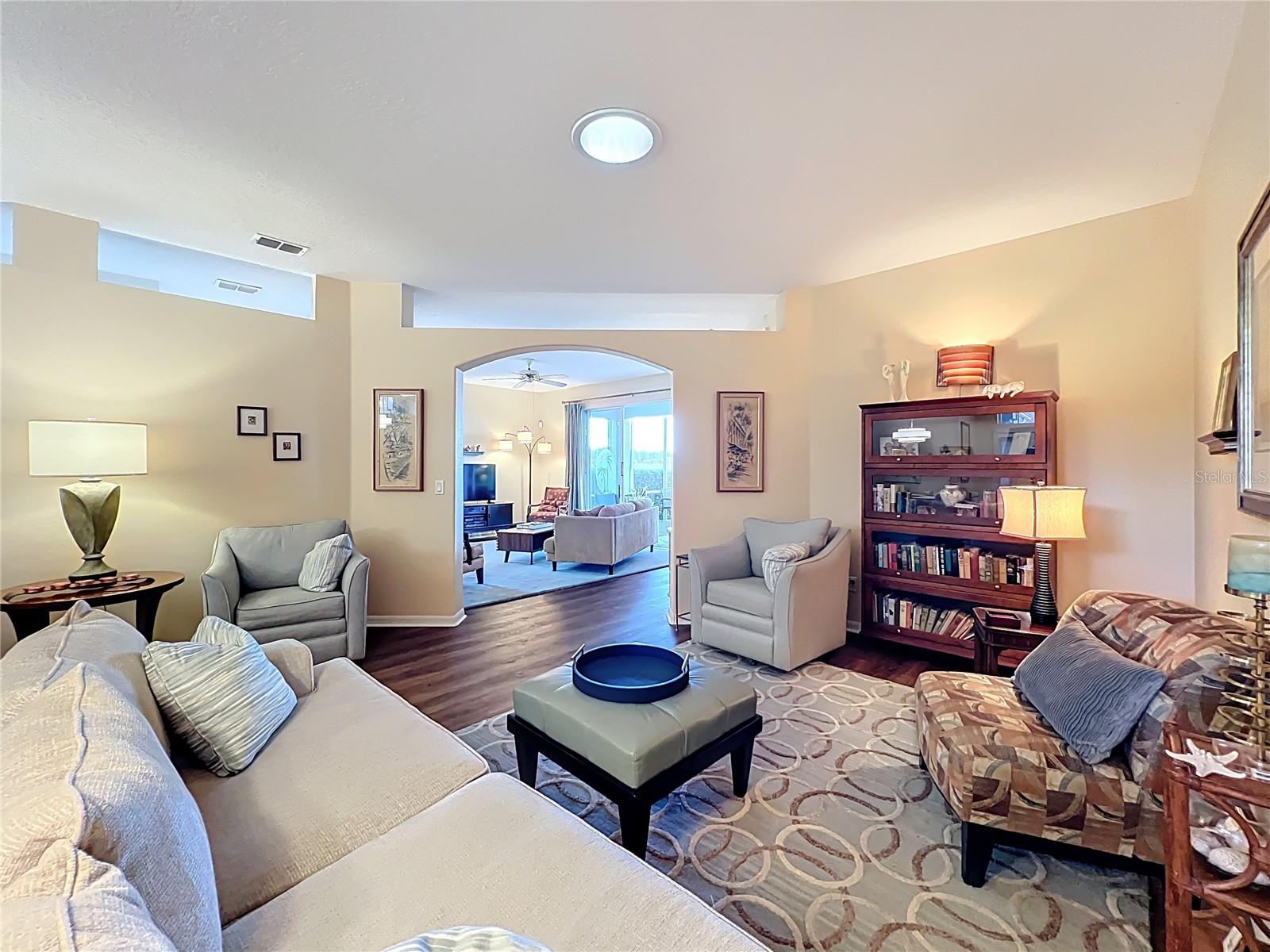 Image 20 of 65 For 4334 Hammersmith Drive