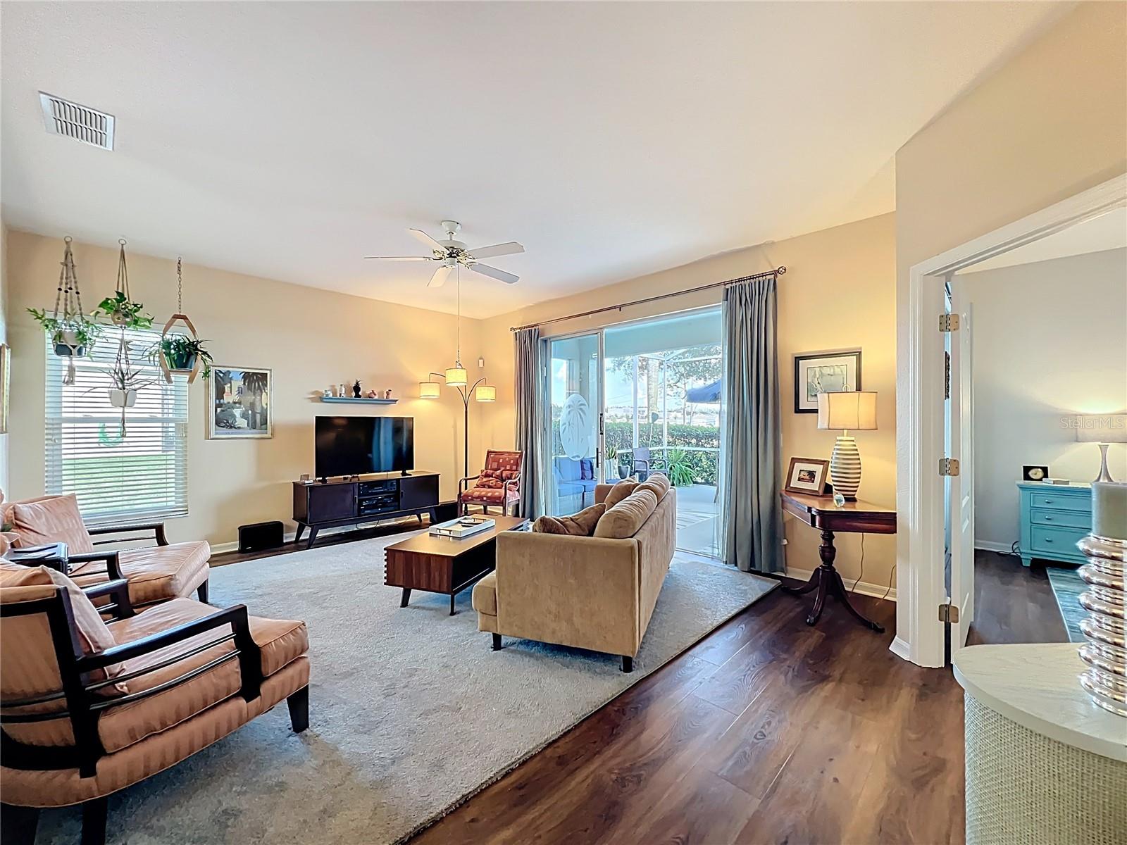 Image 21 of 65 For 4334 Hammersmith Drive