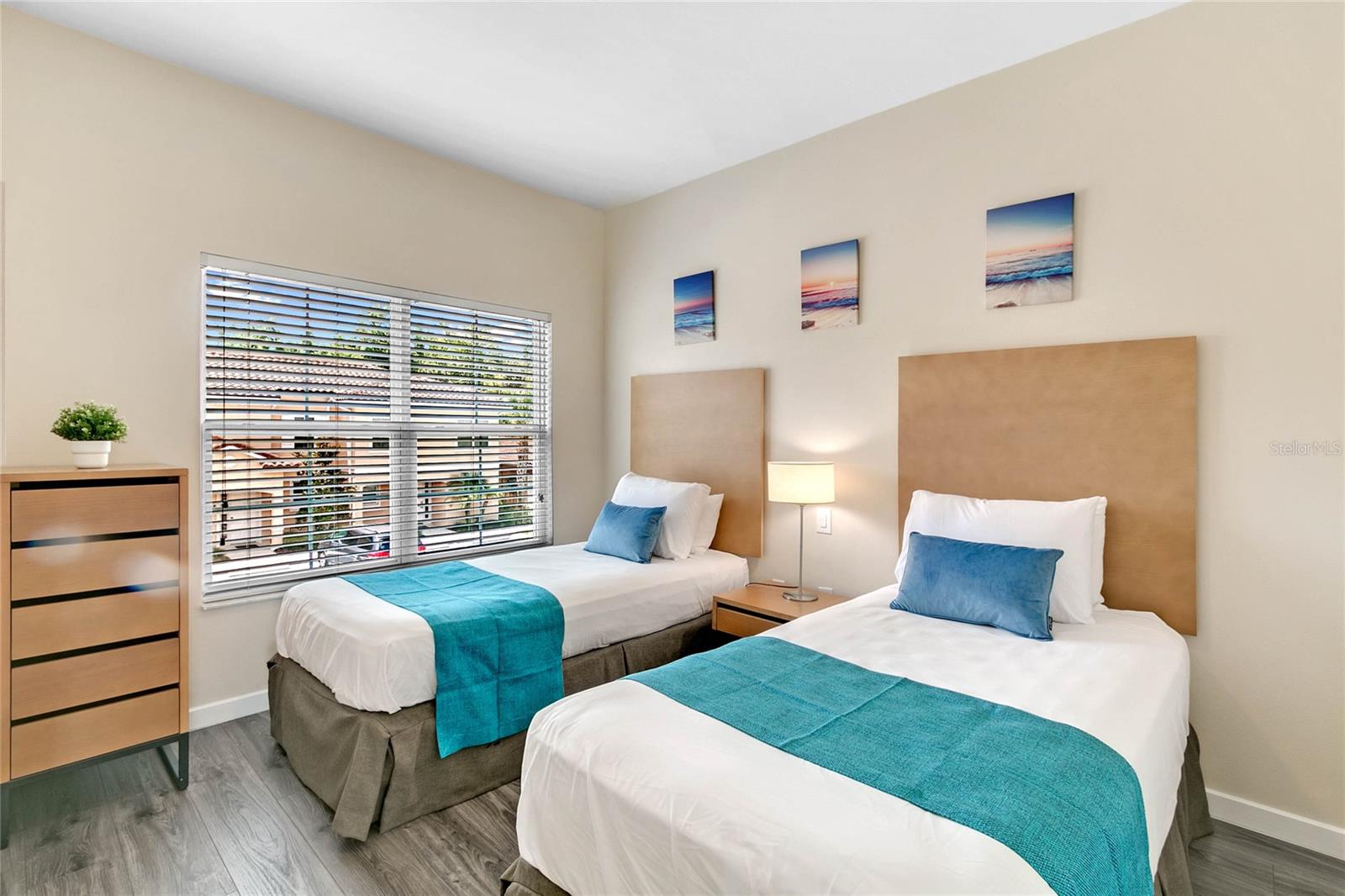 Image 10 of 31 For 2718 Corvette Lane